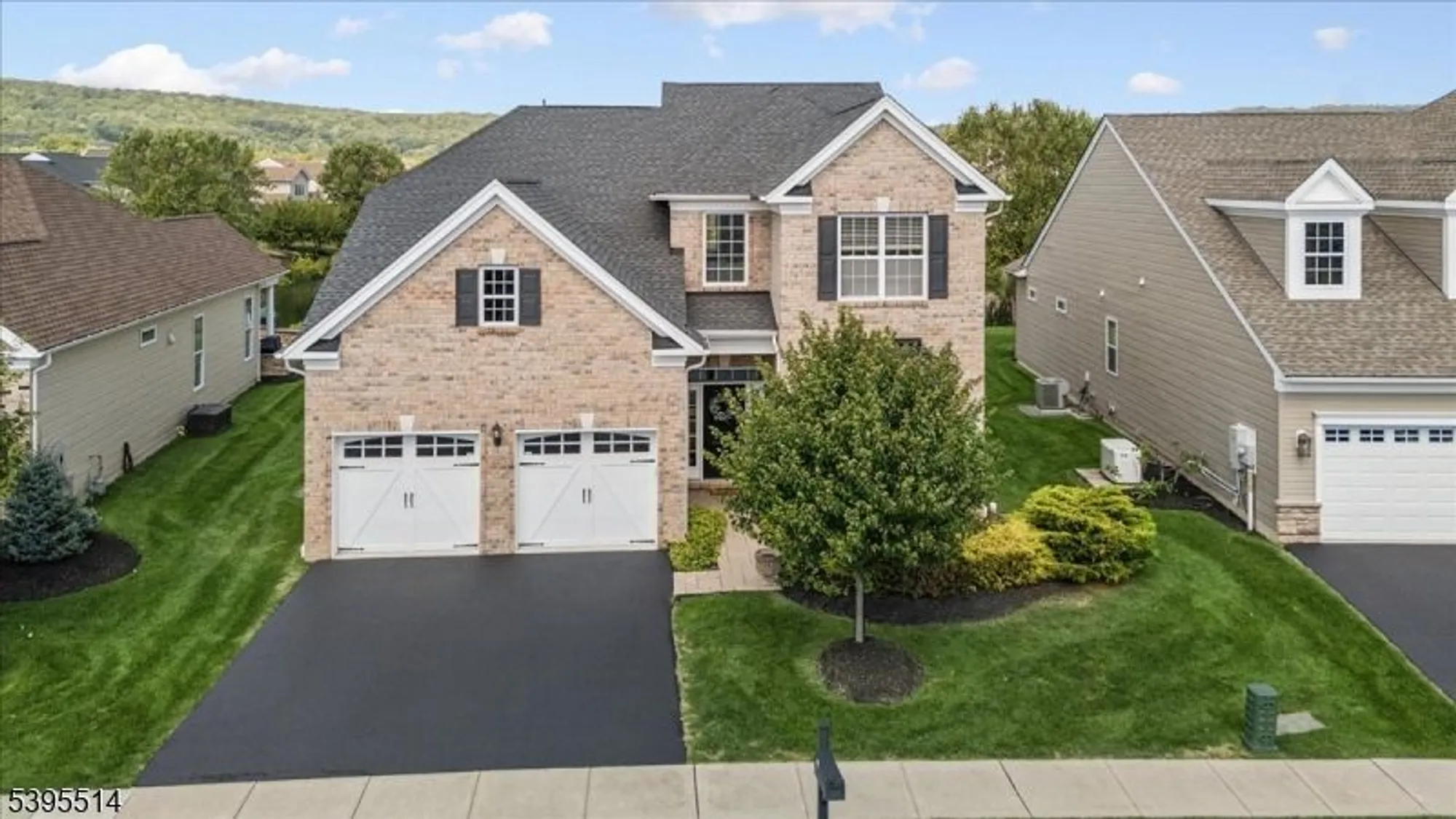 Property Slideshow image 1 of 47 | 7 virgil ln, Flanders, NJ, 07836