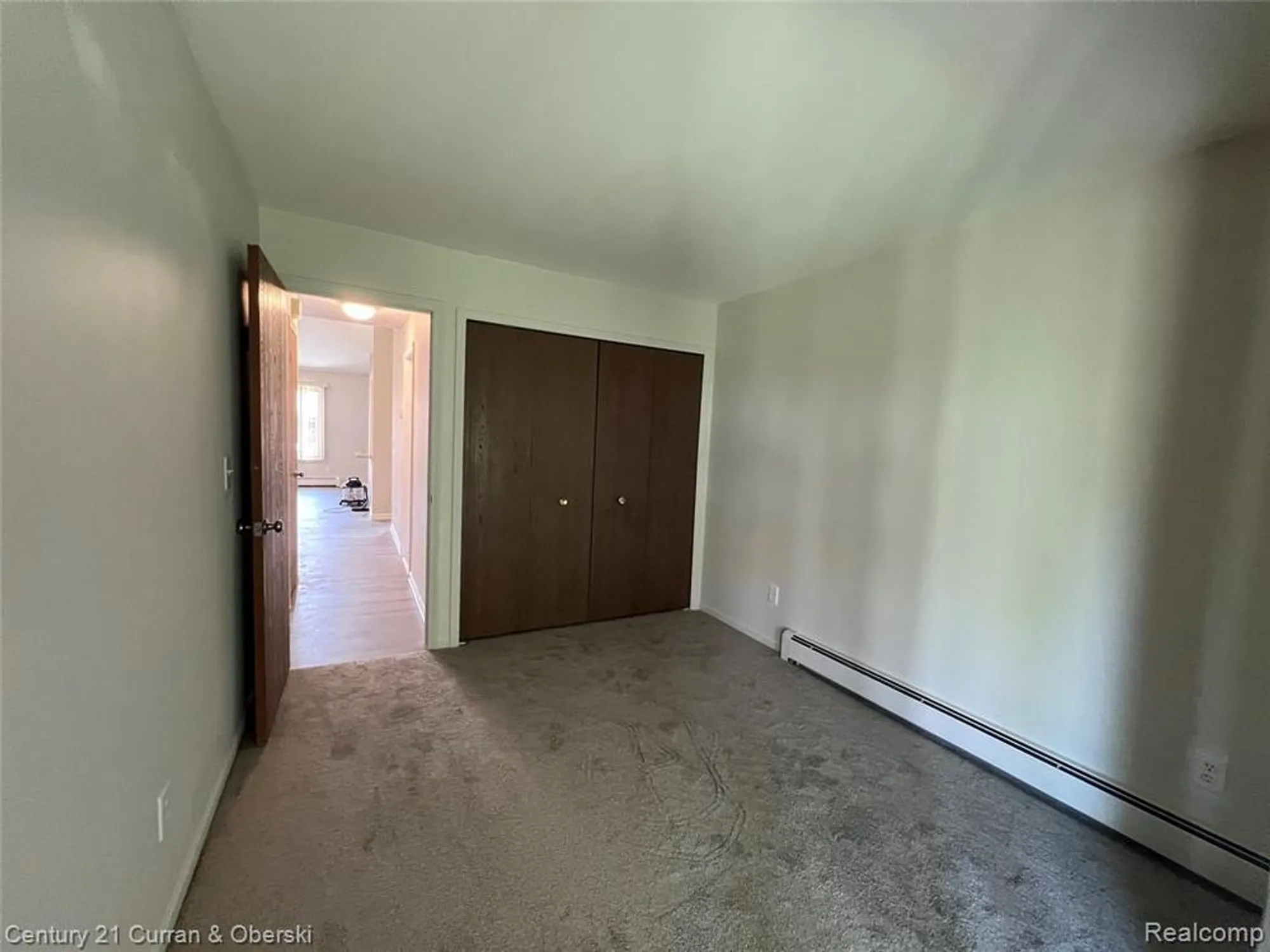 Property Slideshow image 13 of 28 | 61958 ticonderoga dr, South Lyon, MI, 48178