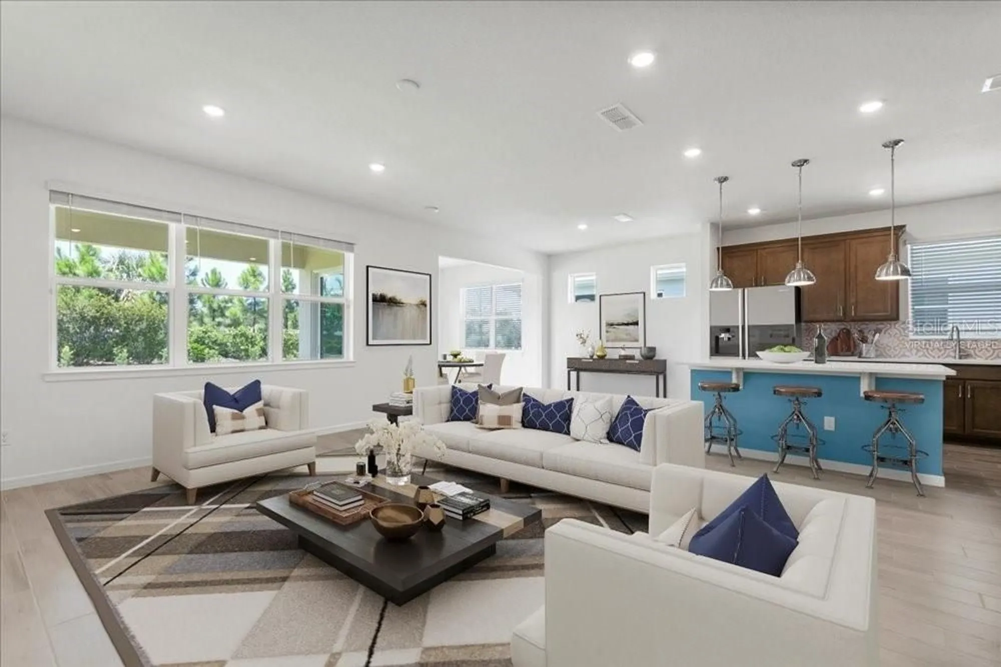 Property Slideshow image 8 of 43 | 6376 shimmering shores ln, Saint Cloud, FL, 34771