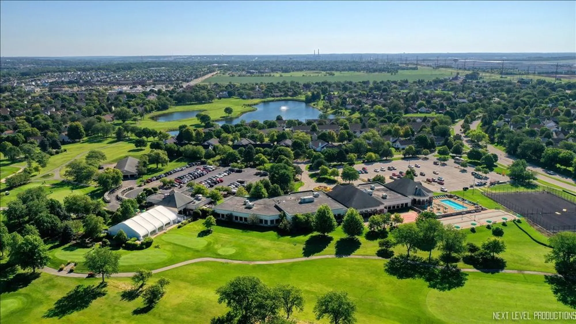 Property Slideshow image 44 of 49 | 21289 silktree cir, Plainfield, IL, 60544