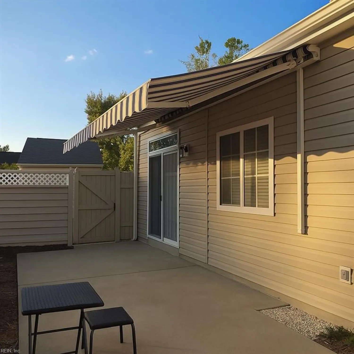 Property Slideshow image 13 of 14 | 817 nicholson ct, Chesapeake, VA, 23320