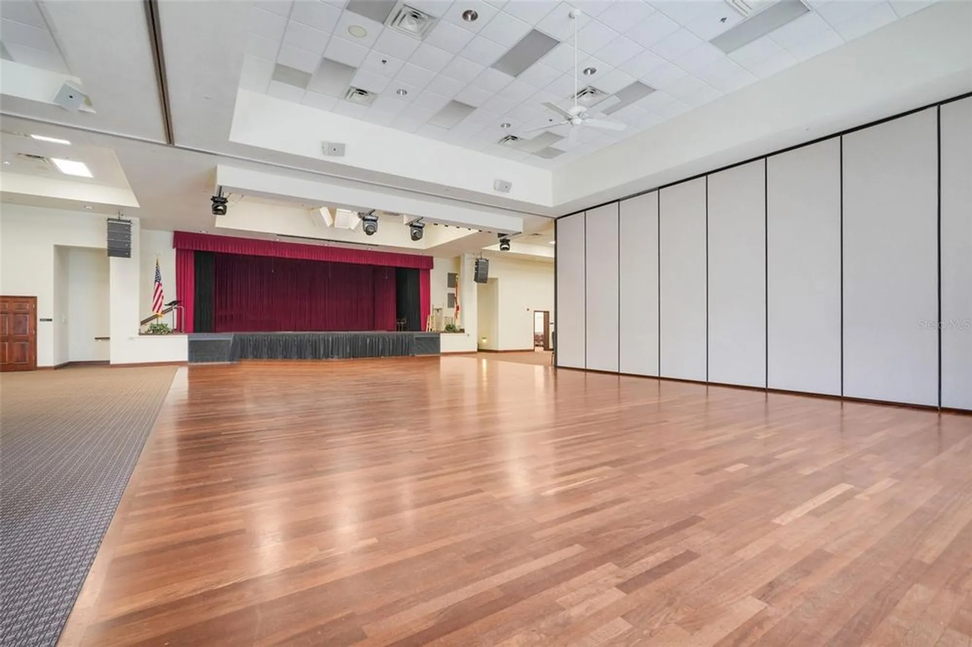 Property Slideshow image 38 of 43 | 4950 glen coe st, Leesburg, FL, 34748