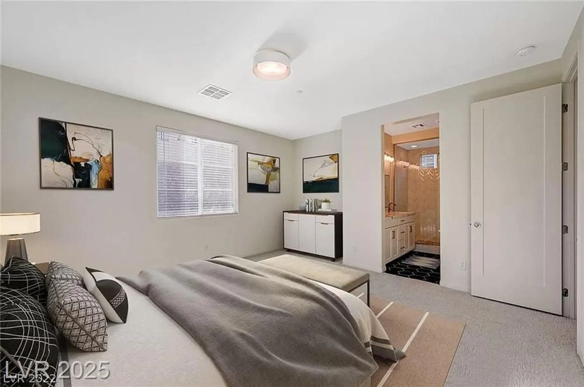 Property Slideshow image 12 of 20 | 31 castleton tower ct, Henderson, NV, 89011