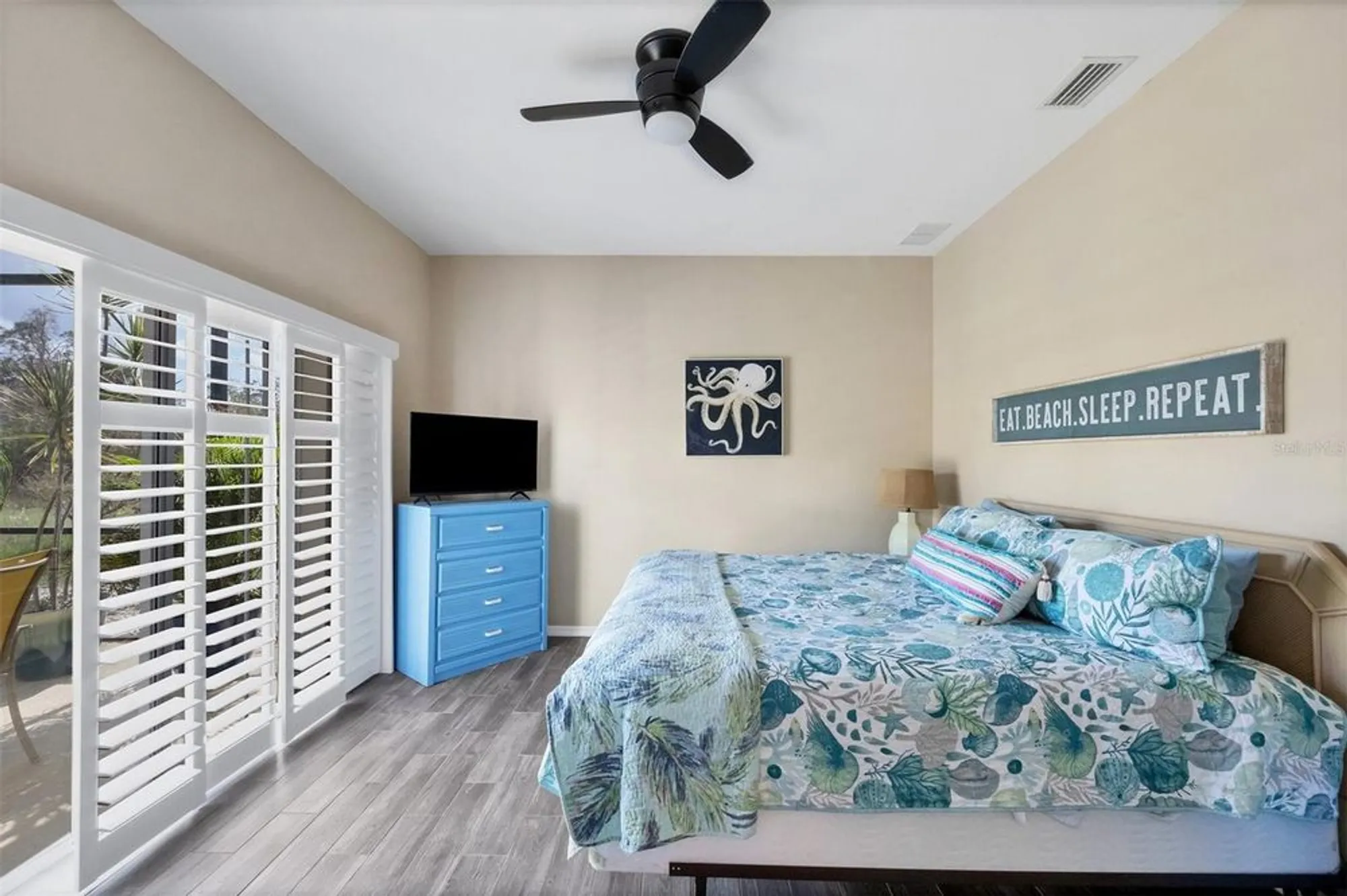 Property Slideshow image 15 of 37 | 4261 oak terrace cir, Port Charlotte, FL, 33953