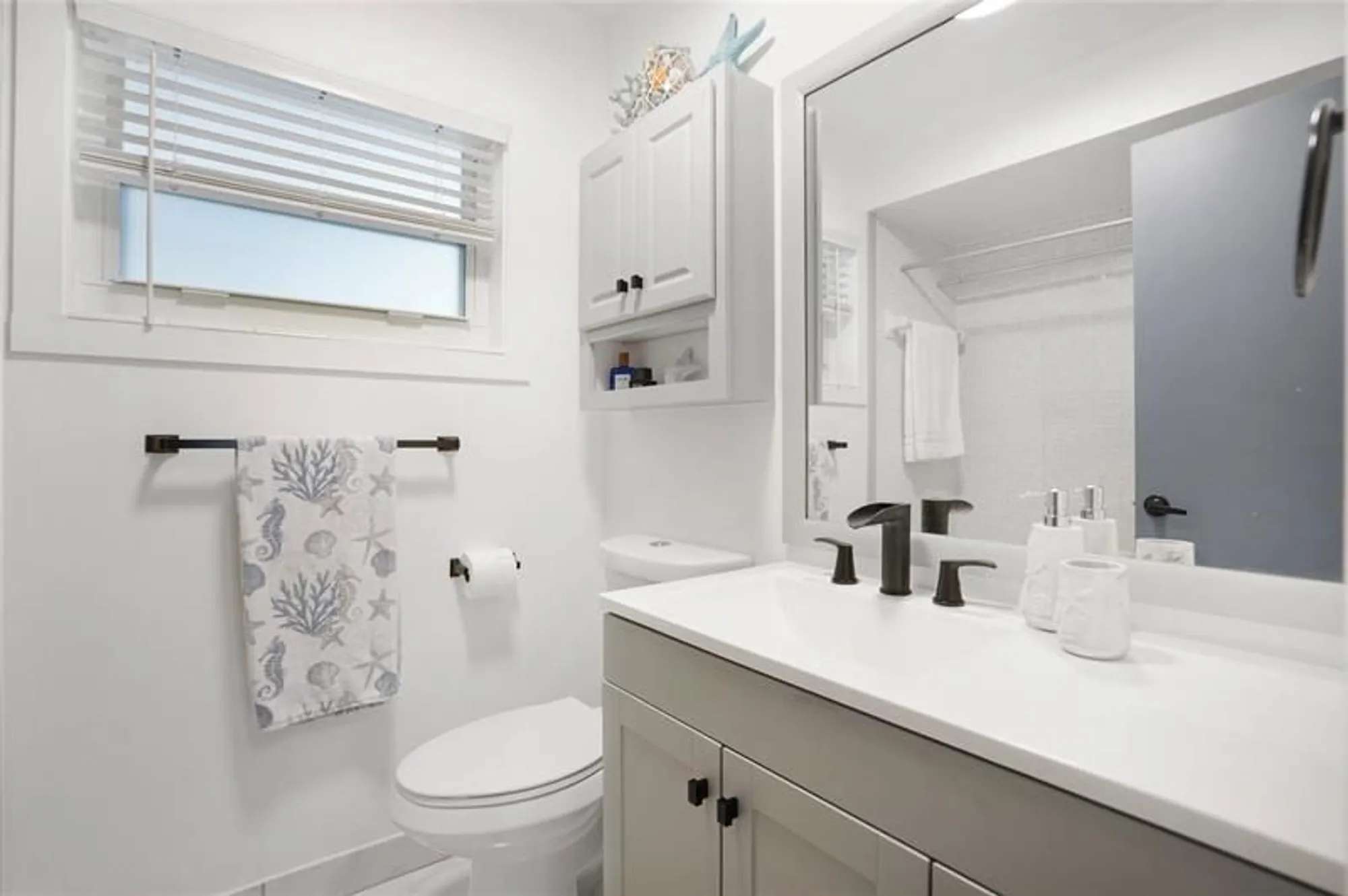Property Slideshow image 20 of 24 | 3051 nw 46th ave 407, Lauderdale Lakes, FL, 33313