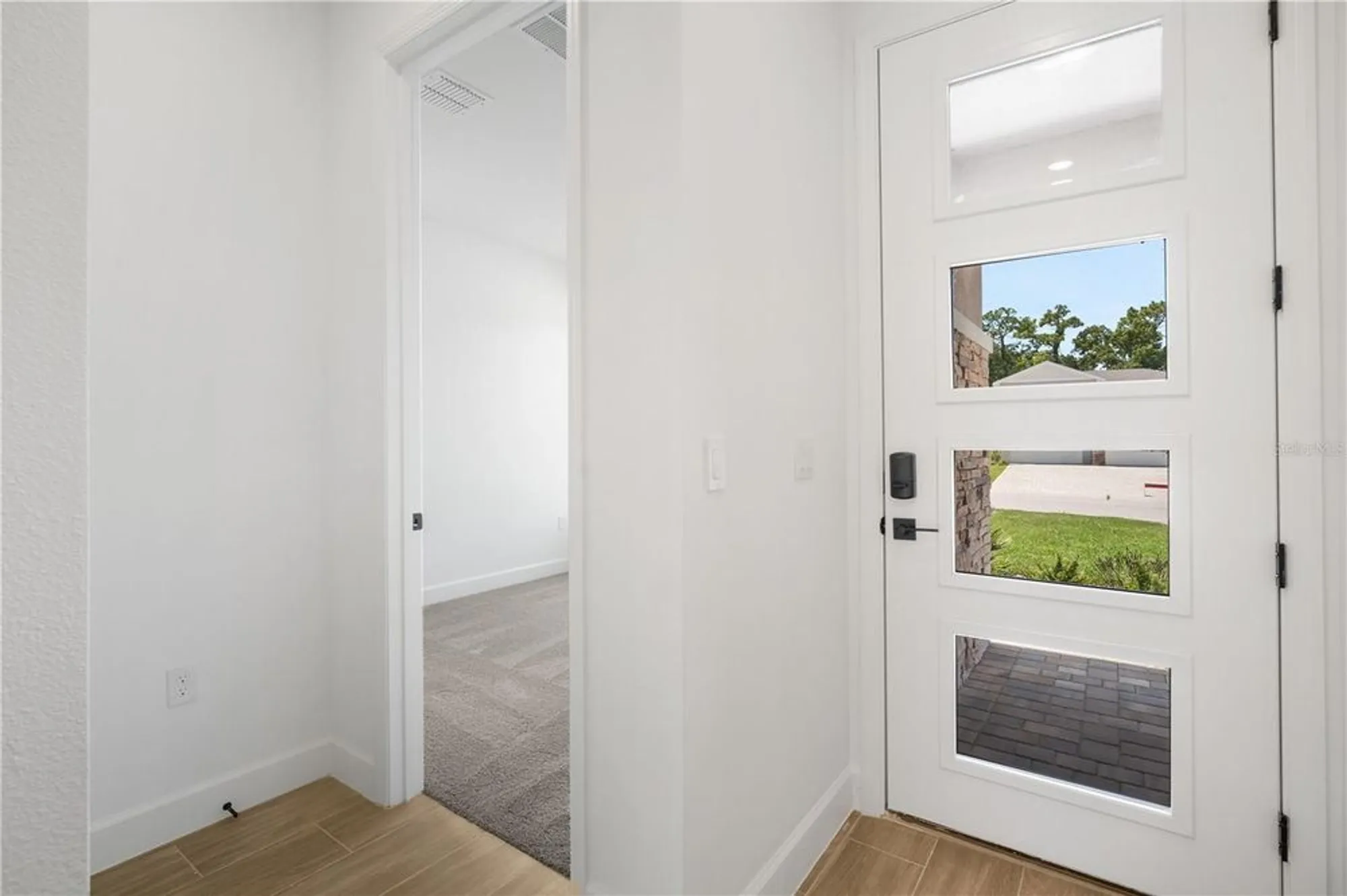 Property Slideshow image 6 of 44 | 9176 players dr, Weeki Wachee, FL, 34613