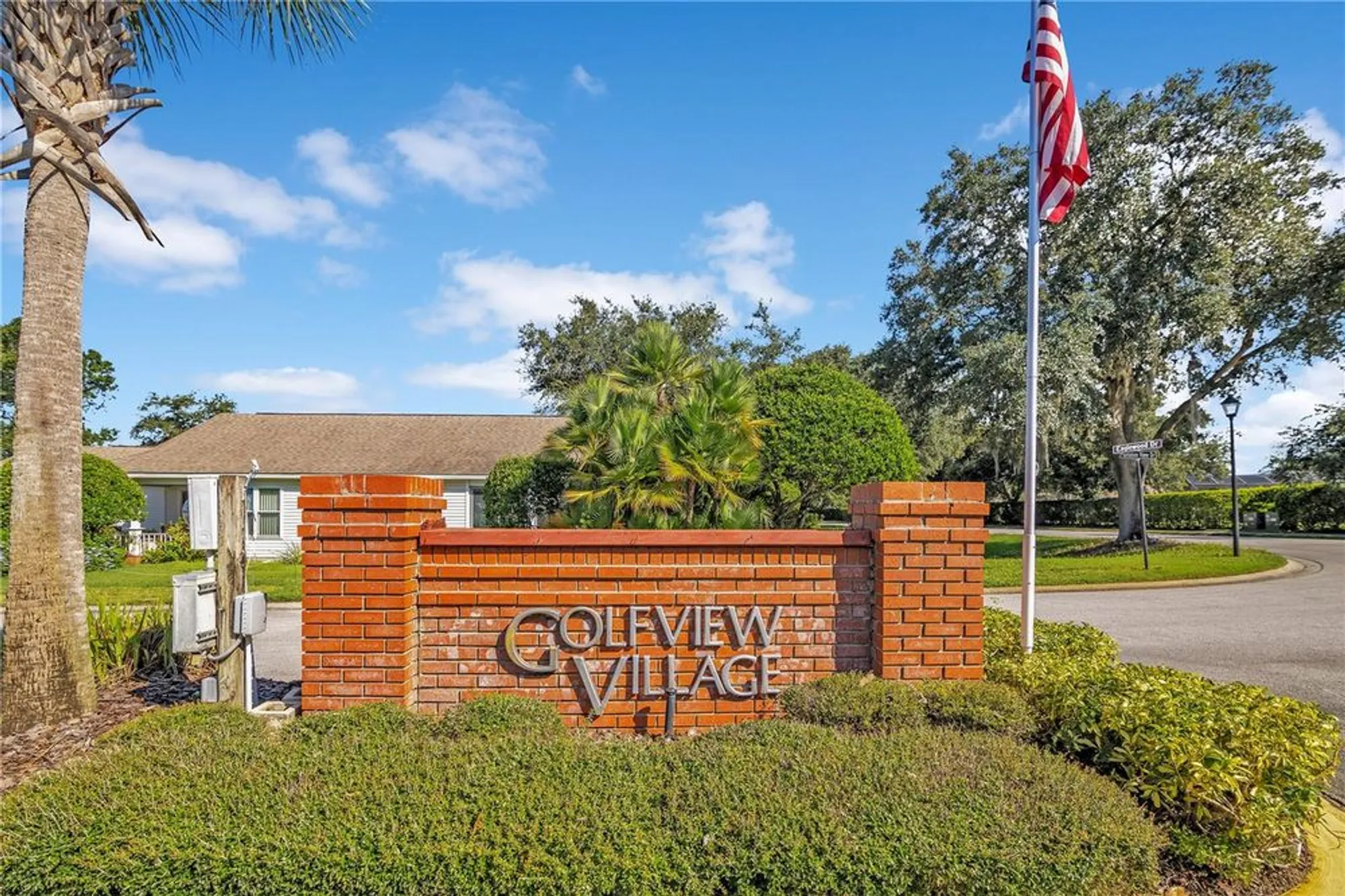 Property Slideshow image 26 of 39 | 25036 cranes roost cir, Leesburg, FL, 34748