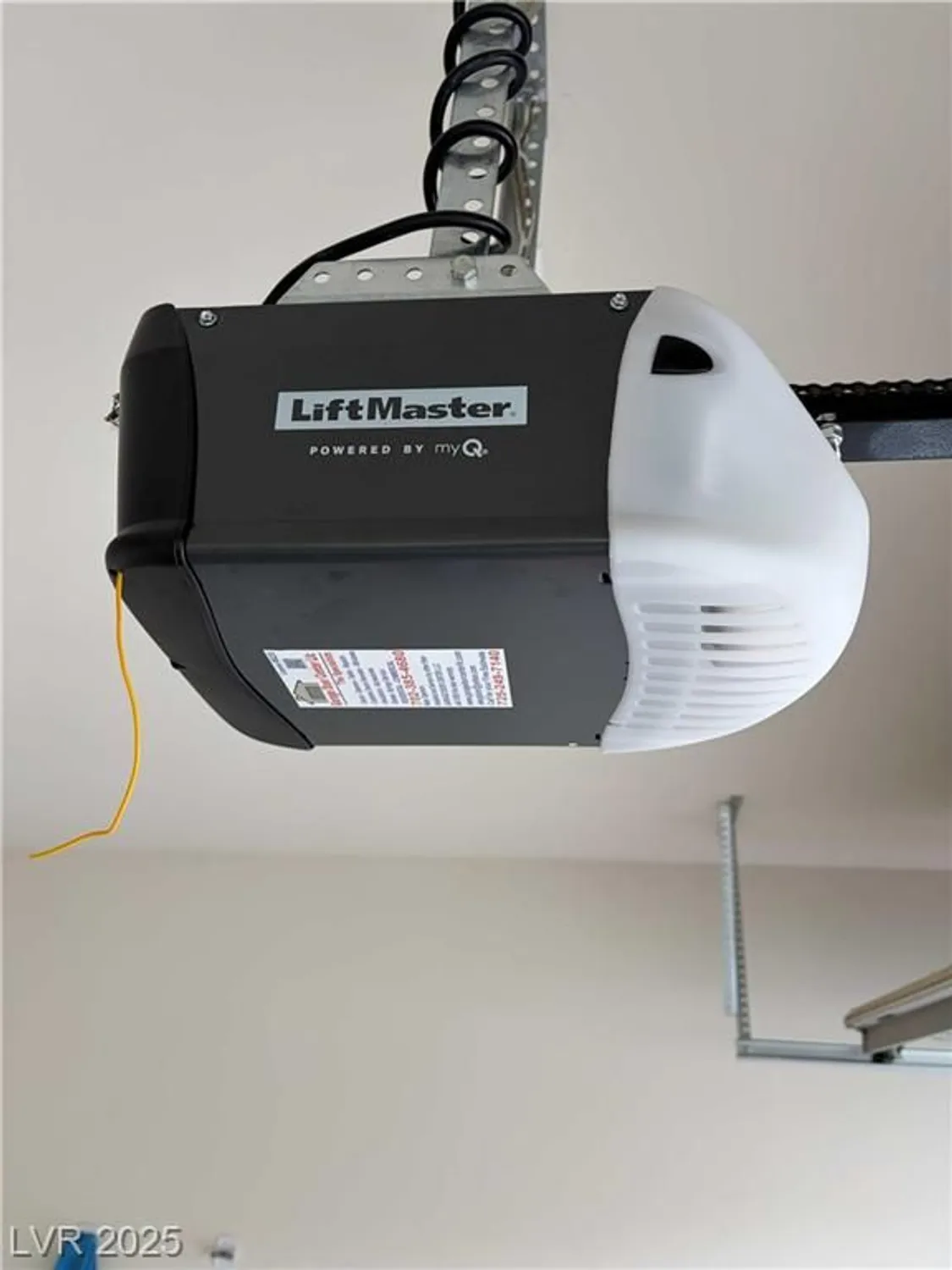 Property Slideshow image 44 of 51 | 2484 galaxy cluster st, Henderson, NV, 89044