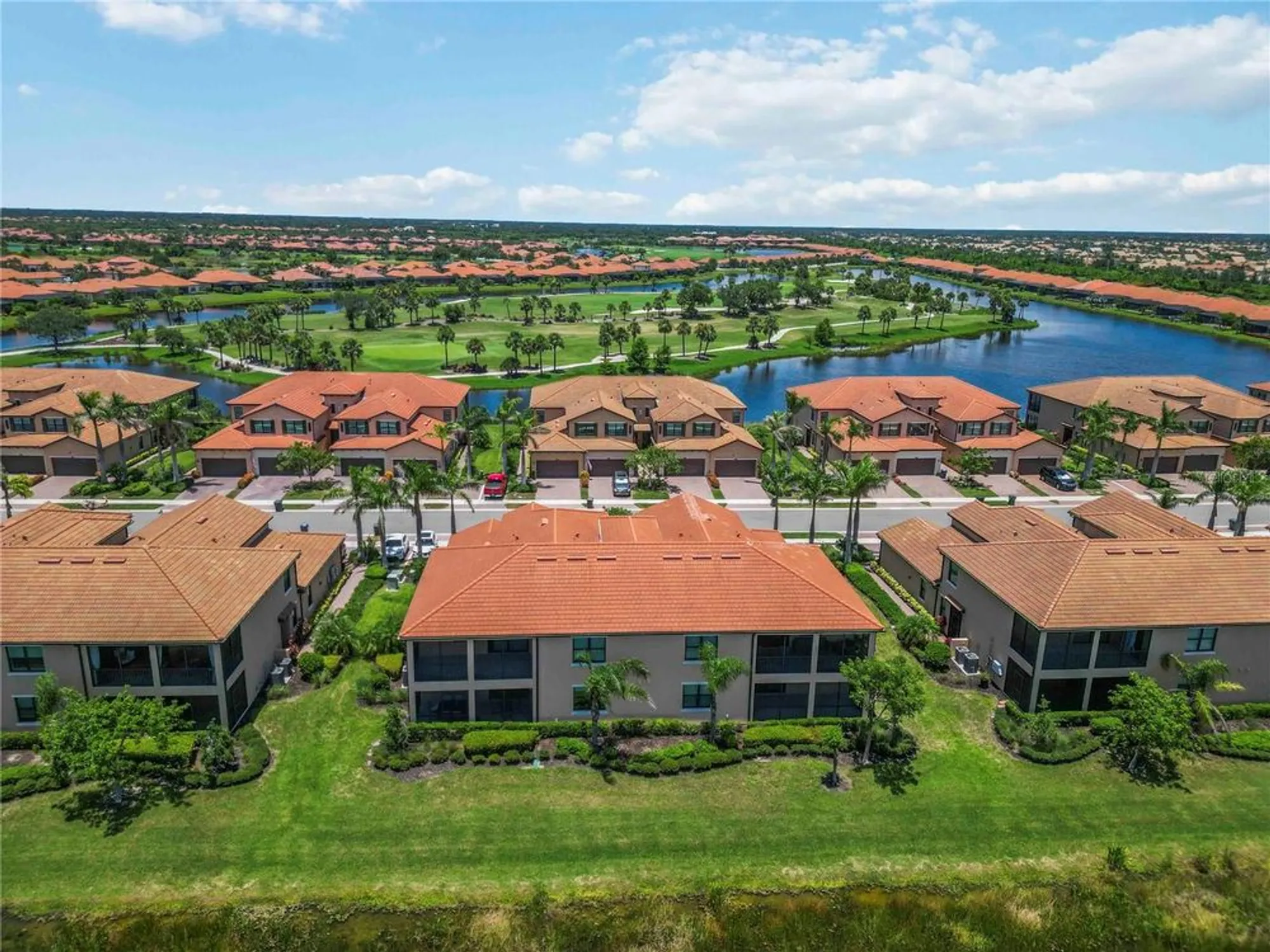 Property Slideshow image 51 of 100 | 10801 tarflower dr 102, Venice, FL, 34293