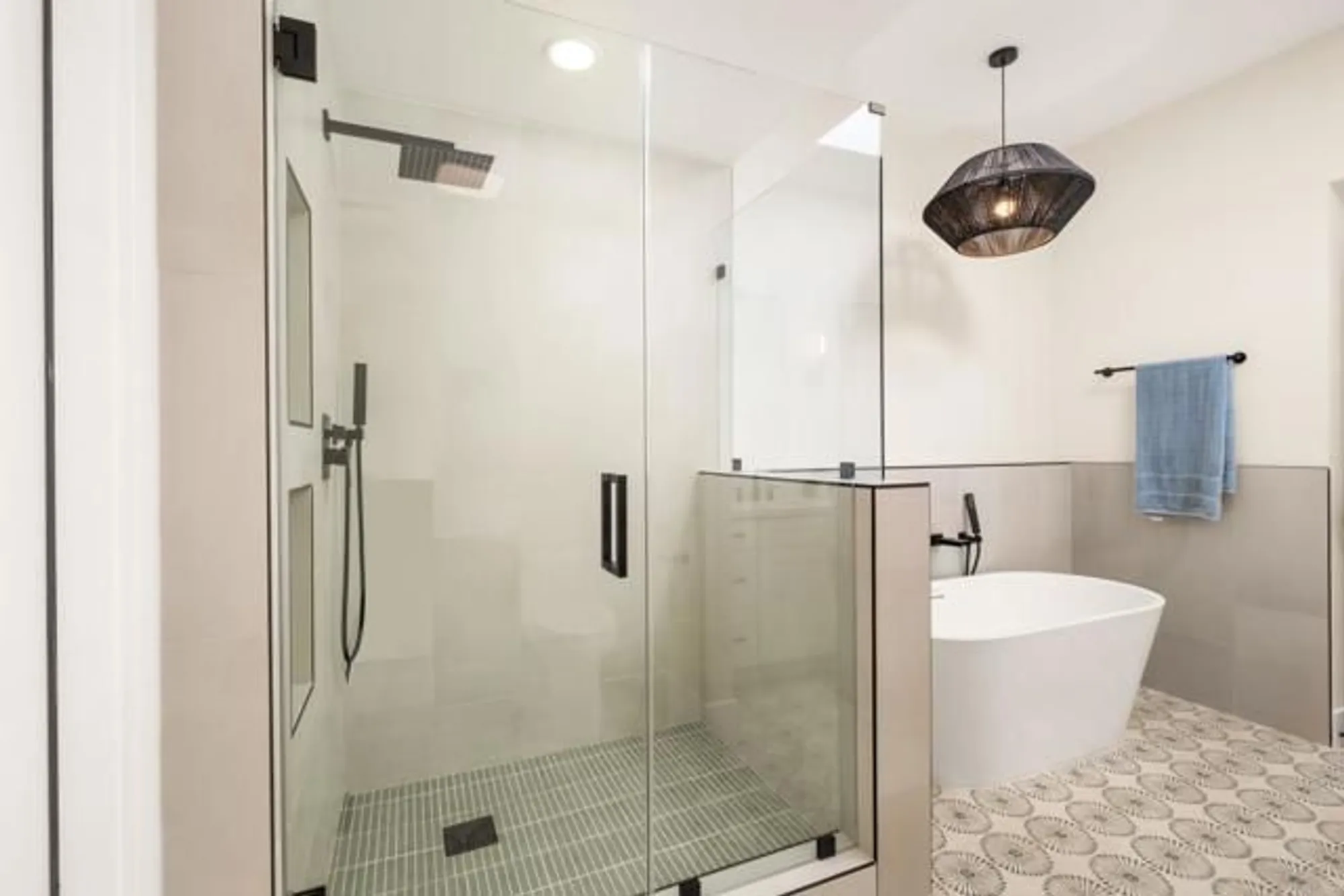 Property Slideshow image 20 of 23 | 1453 la habra dr, San Marcos, CA, 92078