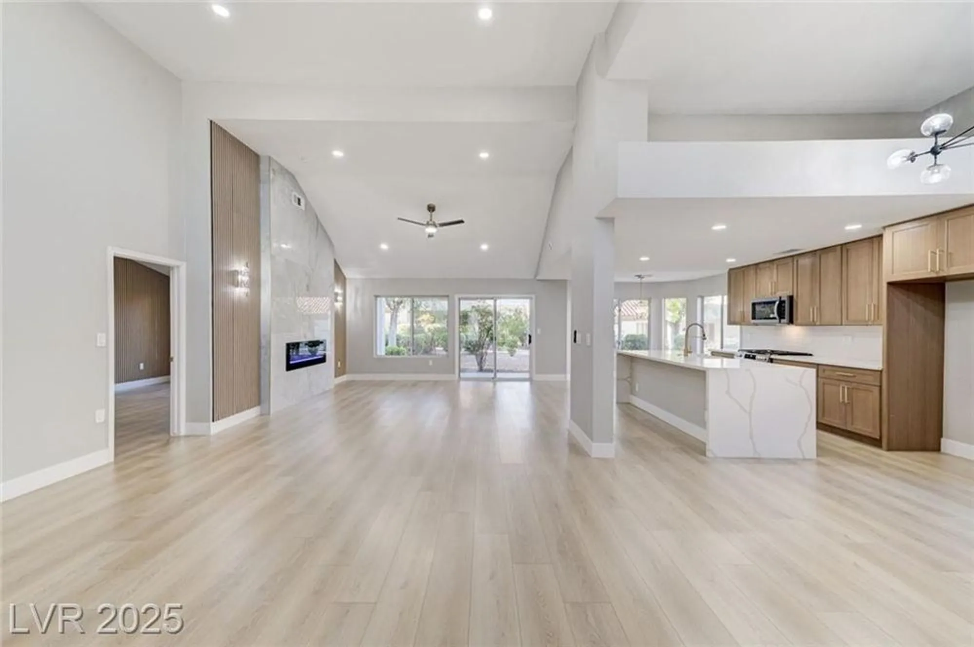 Property Slideshow image 9 of 75 | 9308 quail ridge dr, Las Vegas, NV, 89134