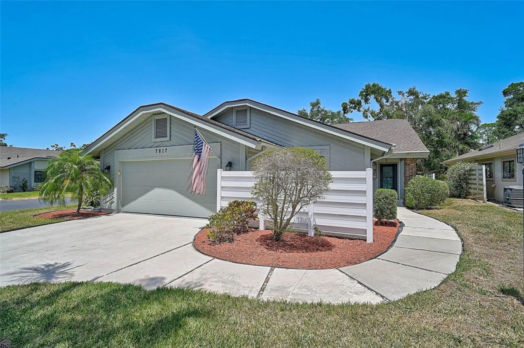 Property Slideshow image 1 of 36 | 7817 pine trace dr # 15, Sarasota, FL, 34243
