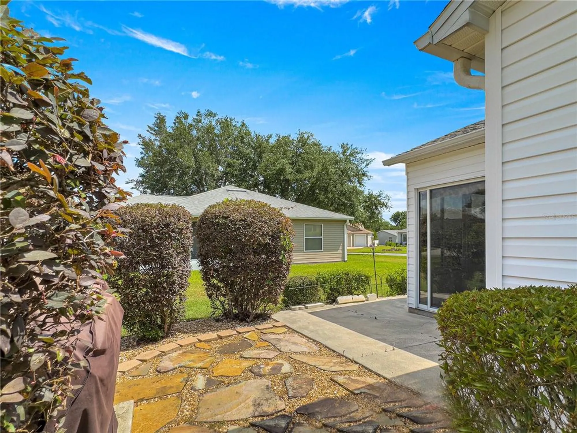 Property Slideshow image 34 of 56 | 8069 se 174th ludlow pl, The Villages, FL, 32162