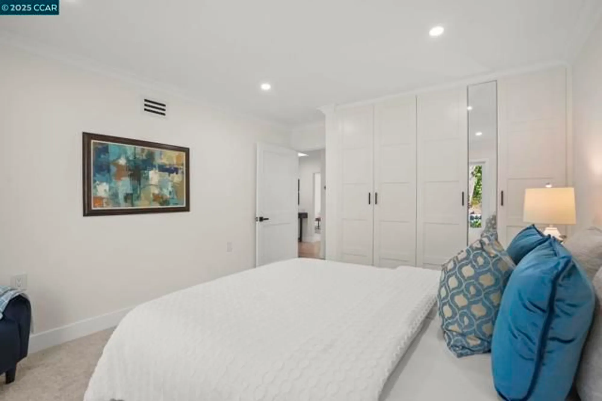 Property Slideshow image 17 of 42 | 1364 running springs rd apt 7, Walnut Creek, CA, 94595