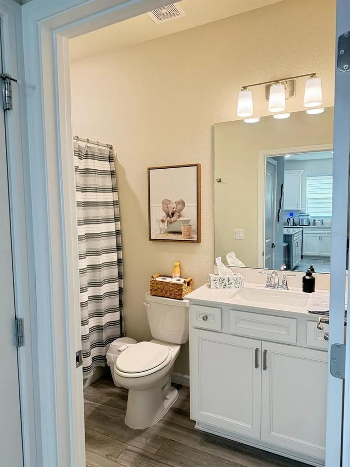 Property Slideshow image 15 of 18 | 1873 spring shower cir, Kissimmee, FL, 34744