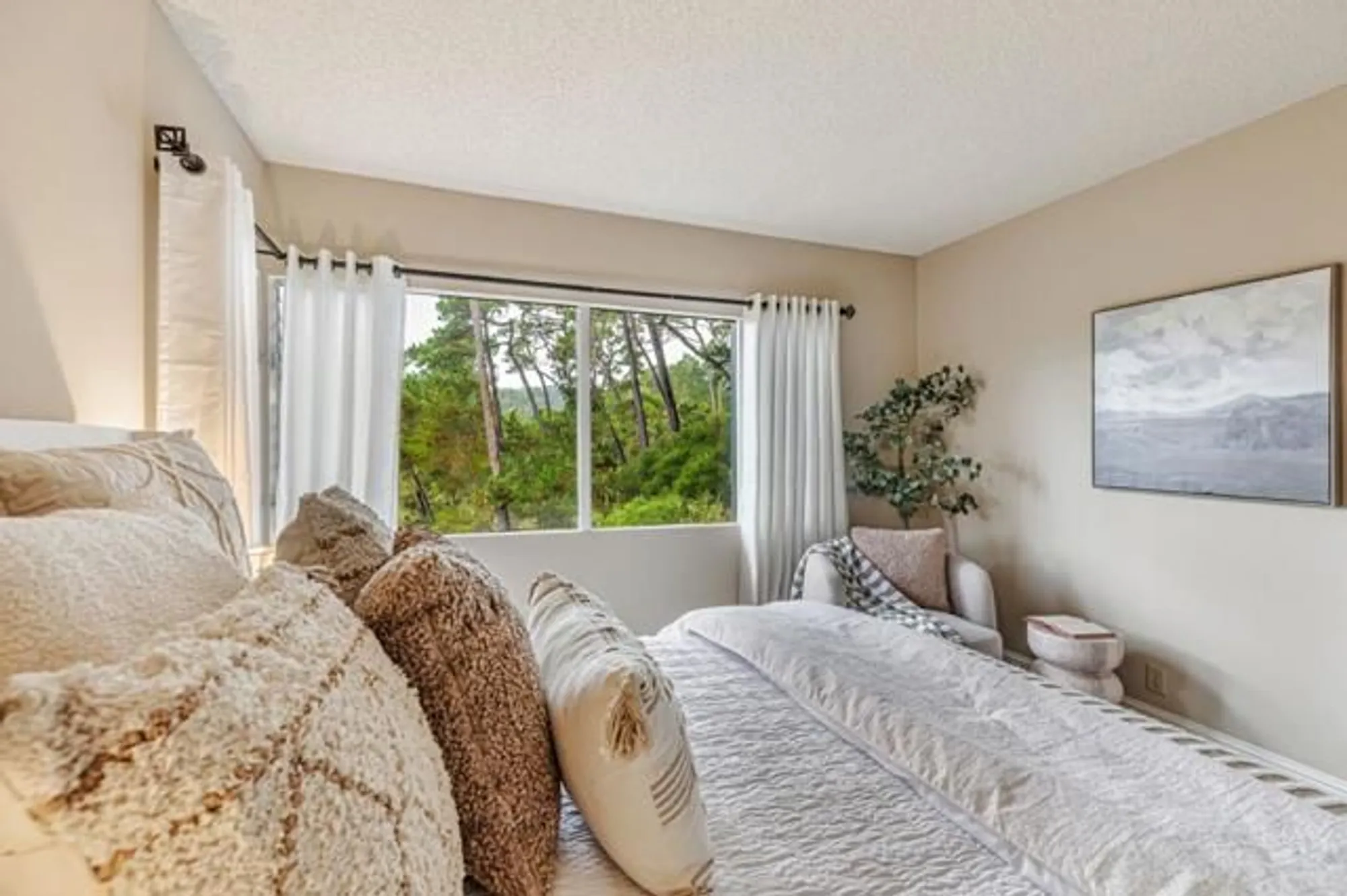 Property Slideshow image 29 of 49 | 31 del mesa carmel, Carmel, CA, 93923