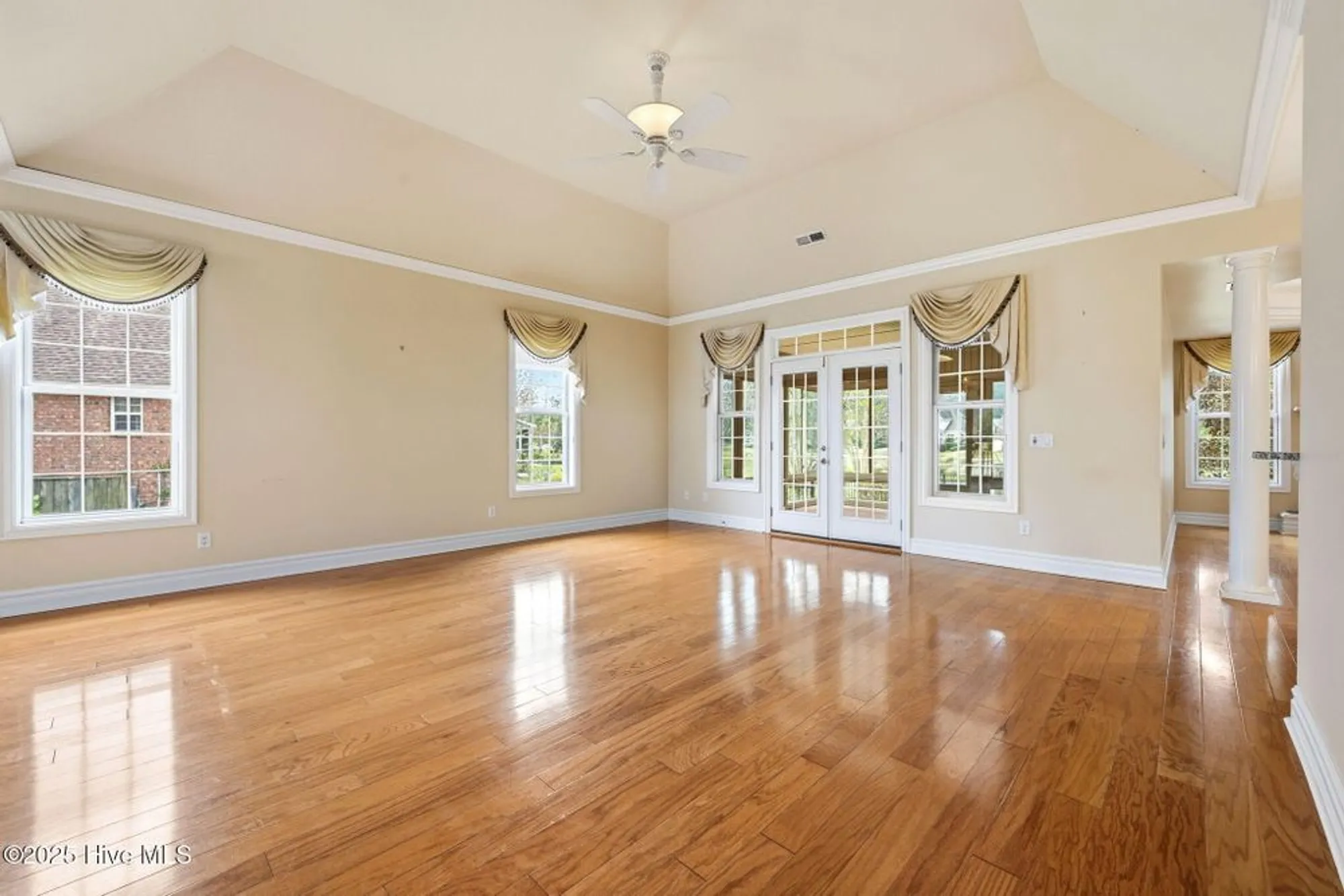 Property Slideshow image 15 of 63 | 1127 walbury ct, Leland, NC, 28451