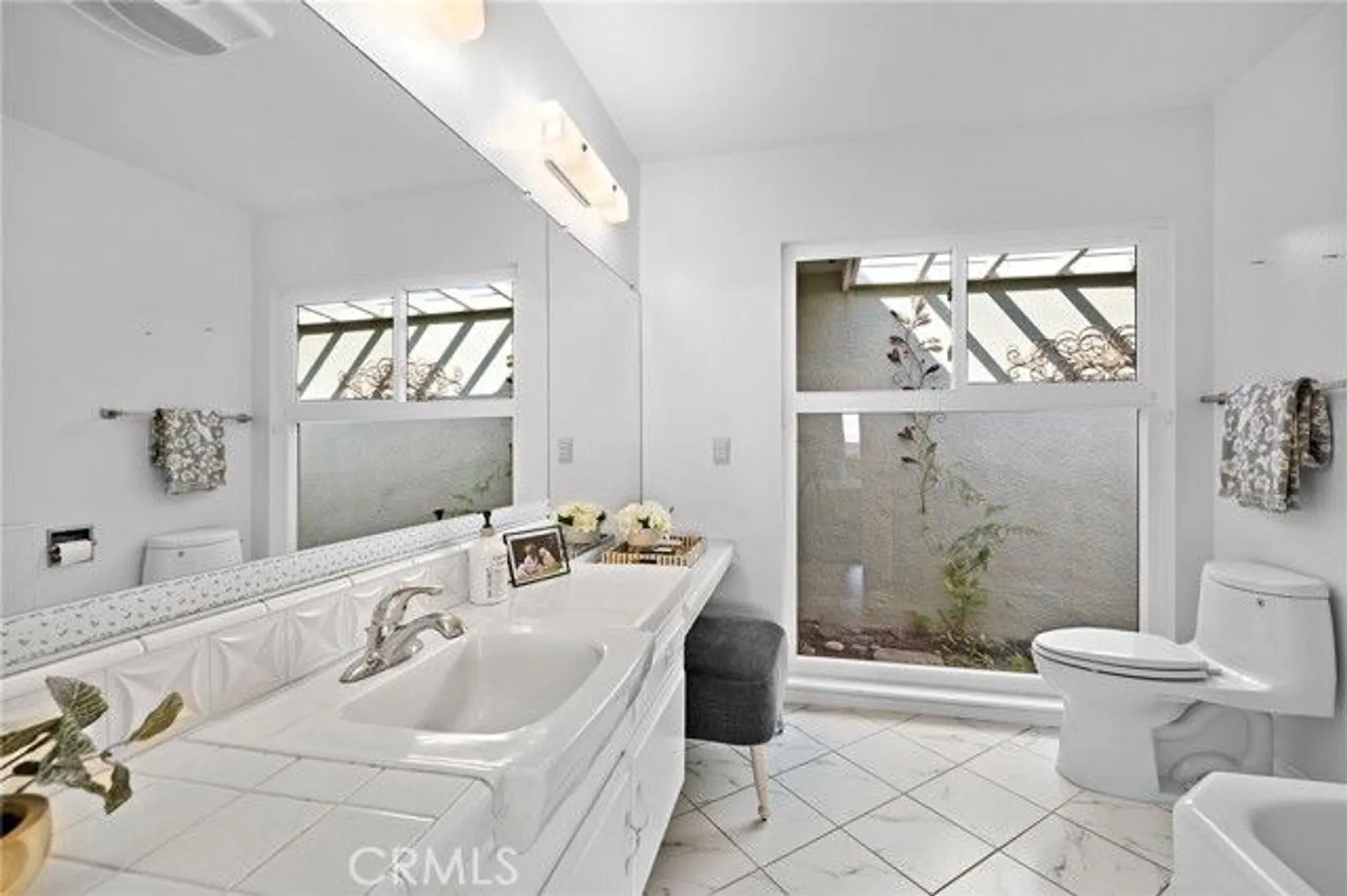 Property Slideshow image 11 of 20 | 408 camino san clemente, San Clemente, CA, 92672
