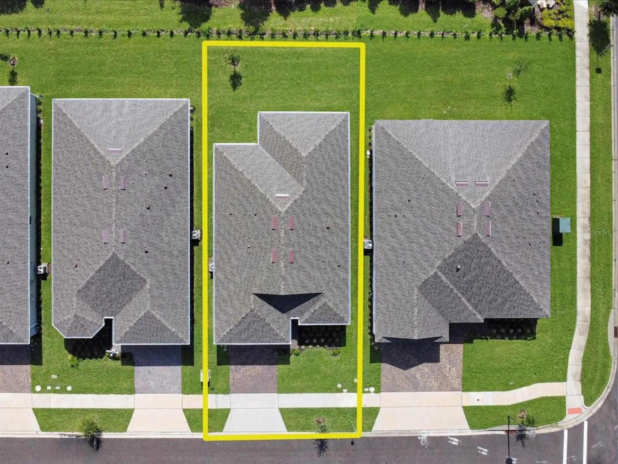 Property Slideshow image 32 of 49 | 6354 shimmering shores ln, Saint Cloud, FL, 34771