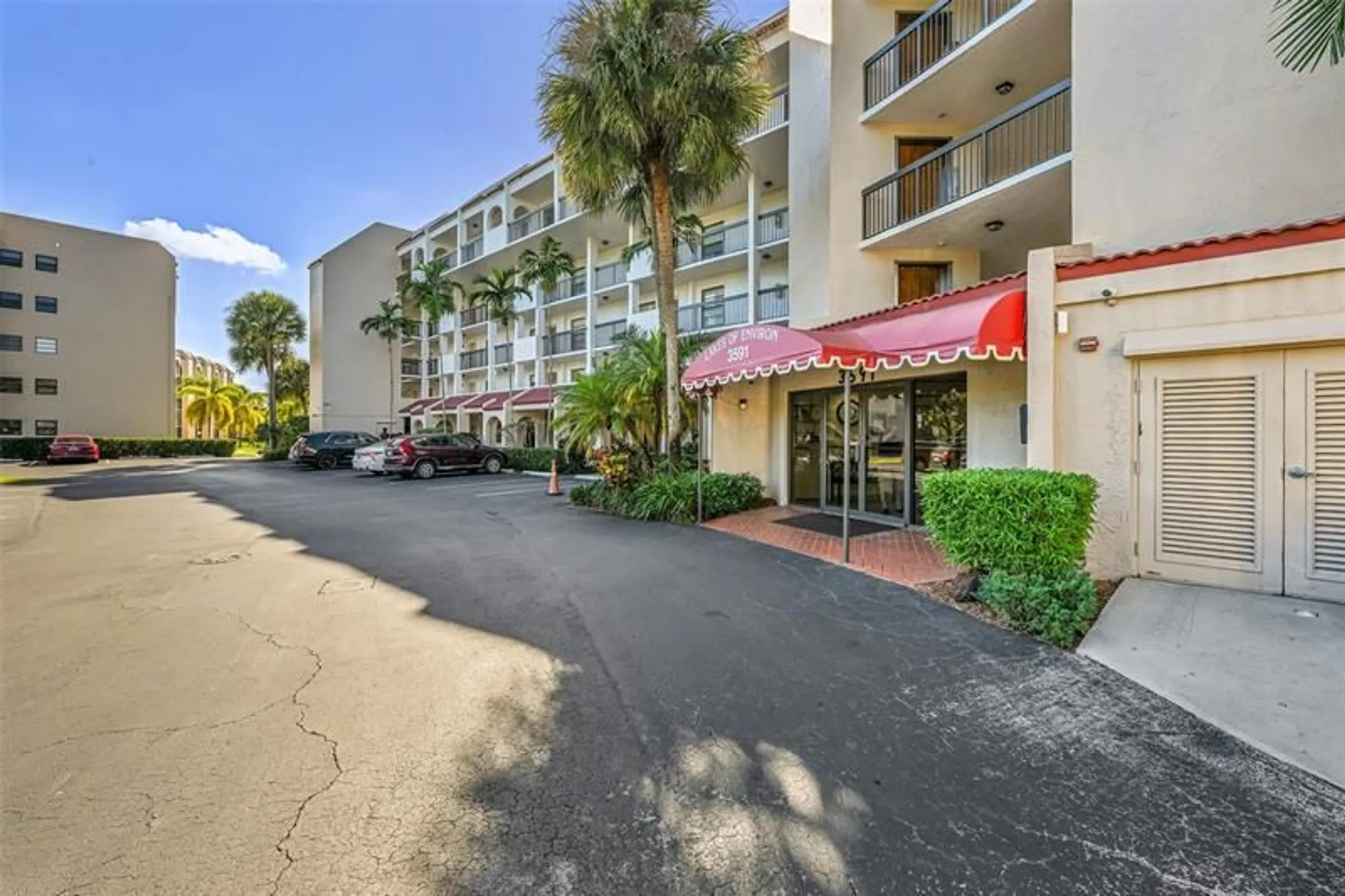 Property Slideshow image 5 of 73 | 3591 environ blvd a305, Lauderhill, FL, 33319