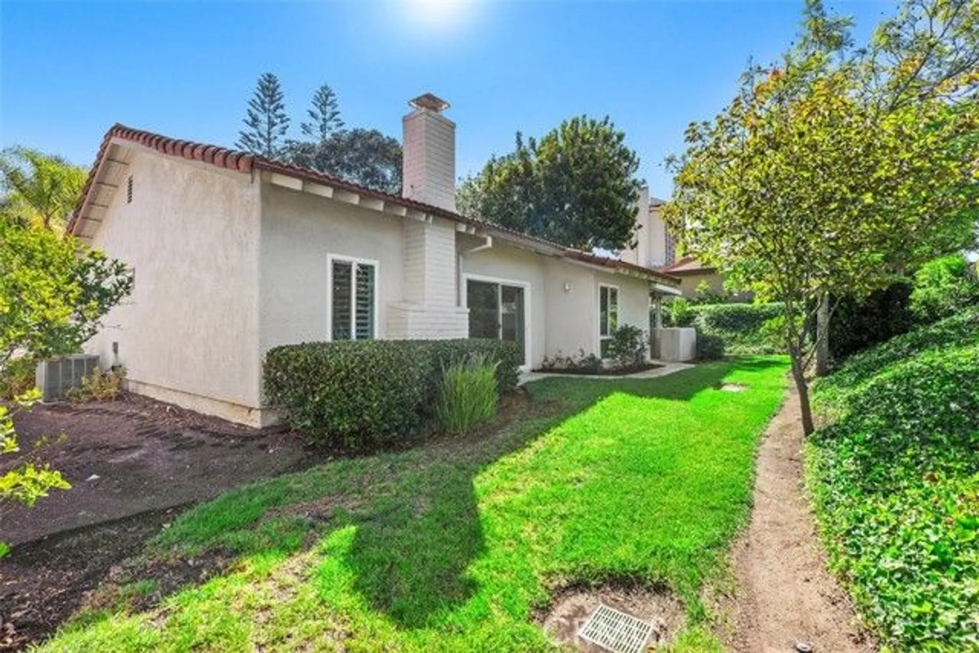 Property Slideshow image 6 of 51 | 5011 duverney, Laguna Woods, CA, 92637