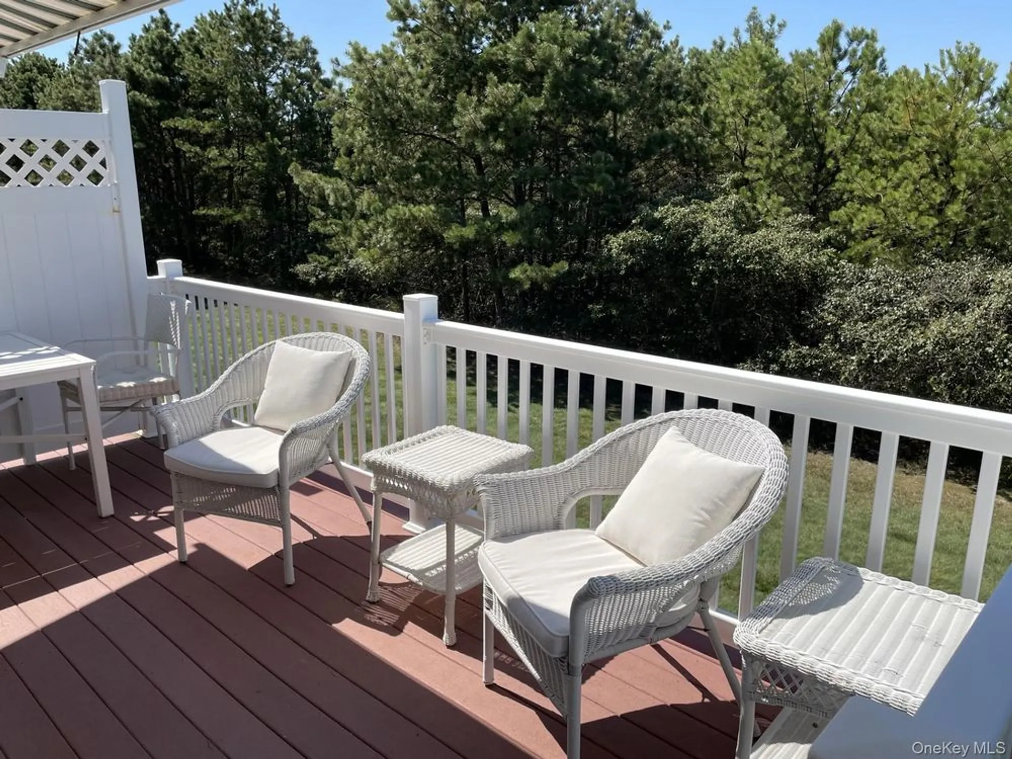 Property Slideshow image 27 of 34 | 112 ashley dr, Westhampton, NY, 11977