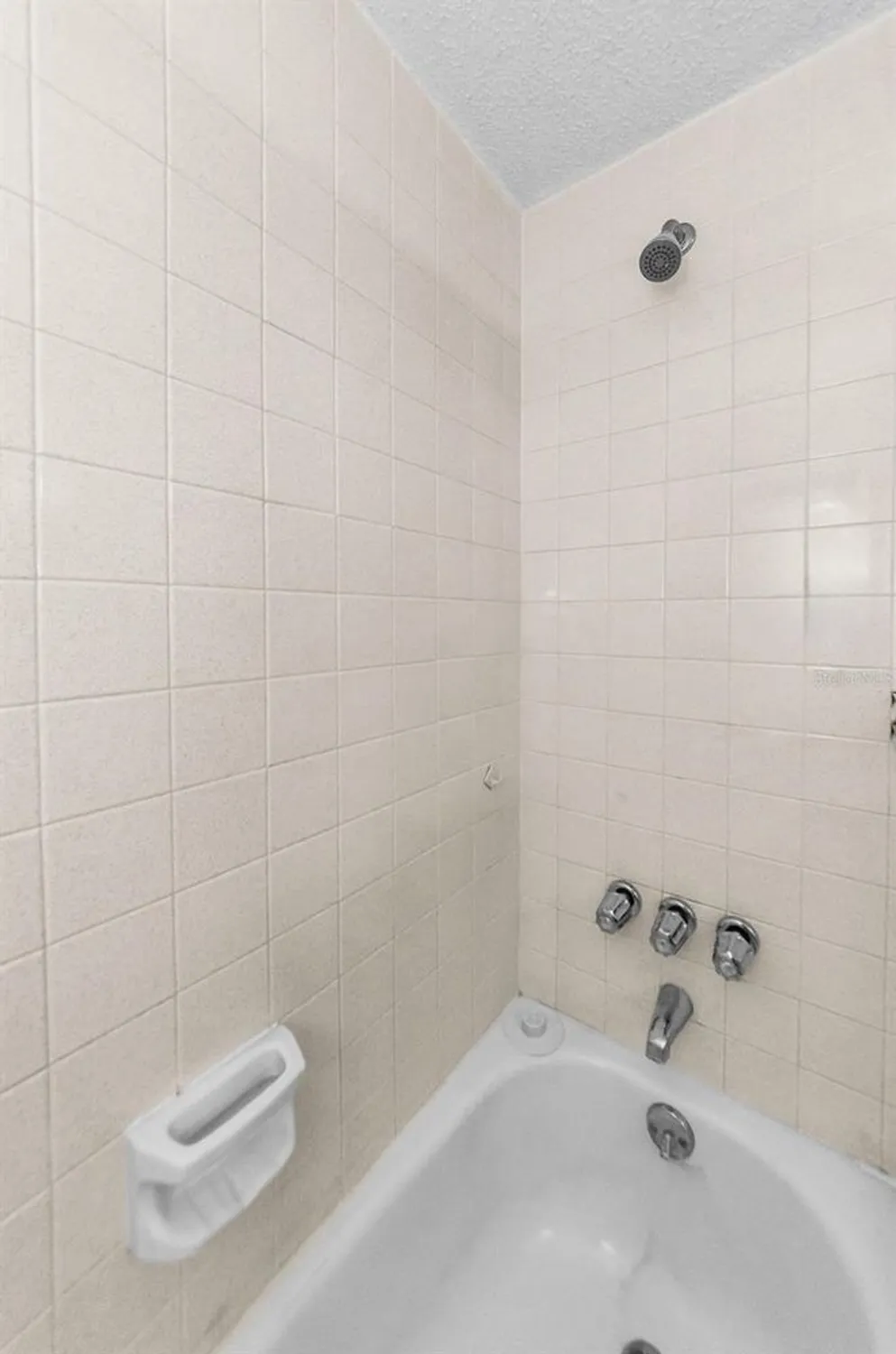 Property Slideshow image 28 of 41 | 1450 heather ridge blvd 307, Dunedin, FL, 34698