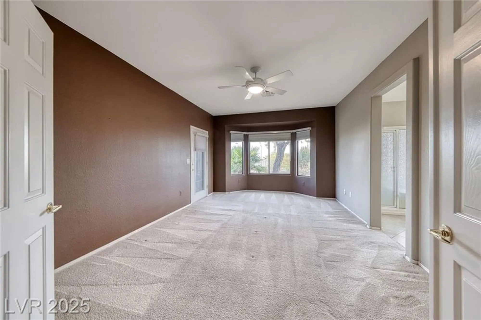 Property Slideshow image 25 of 56 | 1601 wellington springs ave, Henderson, NV, 89052