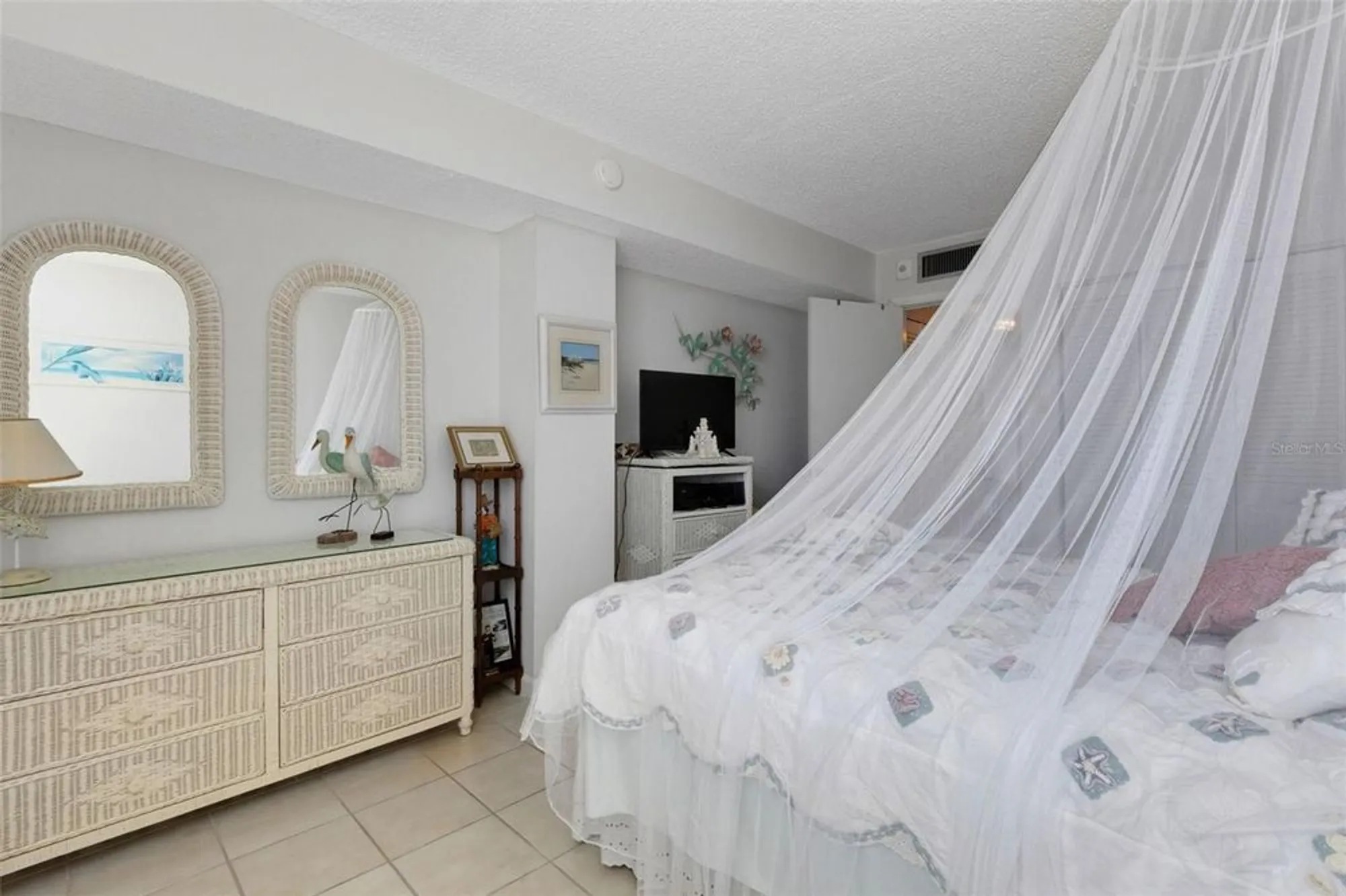 Property Slideshow image 32 of 42 | 6145 sun blvd apt 506, St Petersburg, FL, 33715