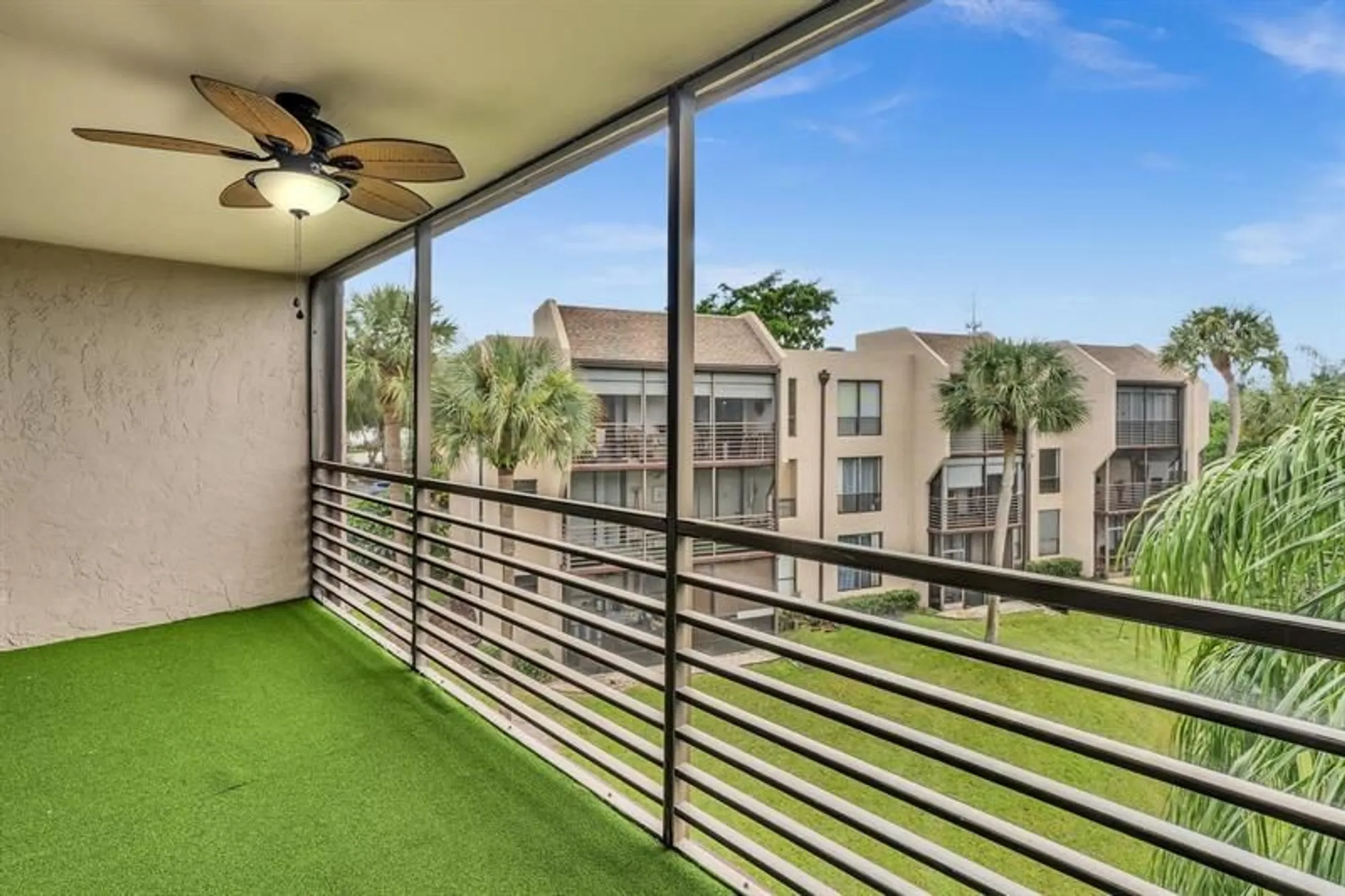 Property Slideshow image 34 of 48 | 6351 n university dr 324, Tamarac, FL, 33321
