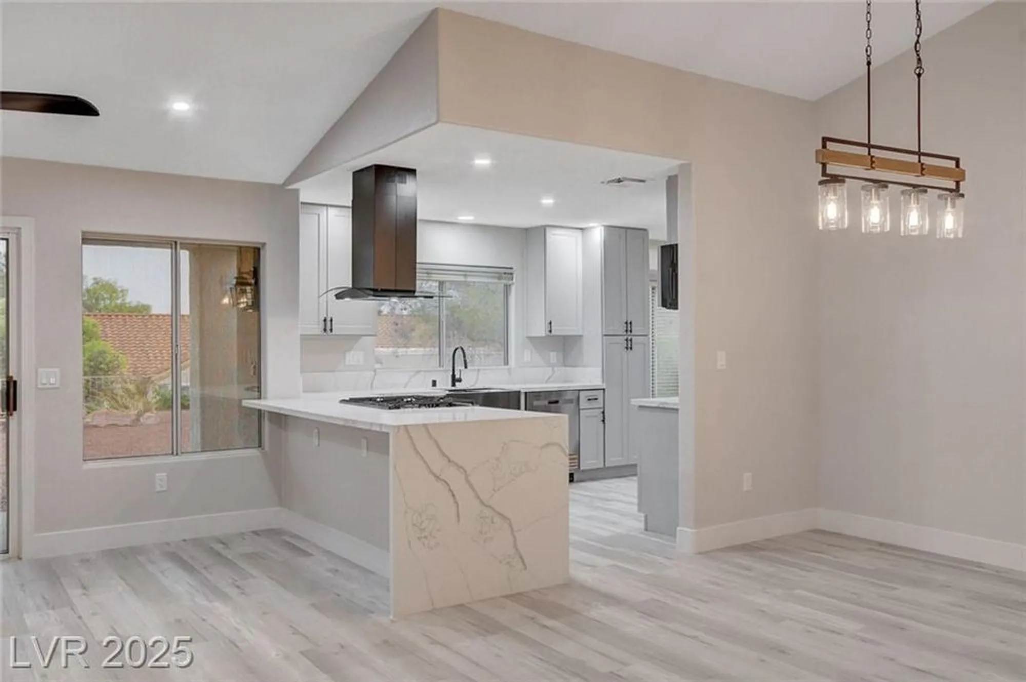 Property Slideshow image 10 of 39 | 3104 hayden ct, Las Vegas, NV, 89134