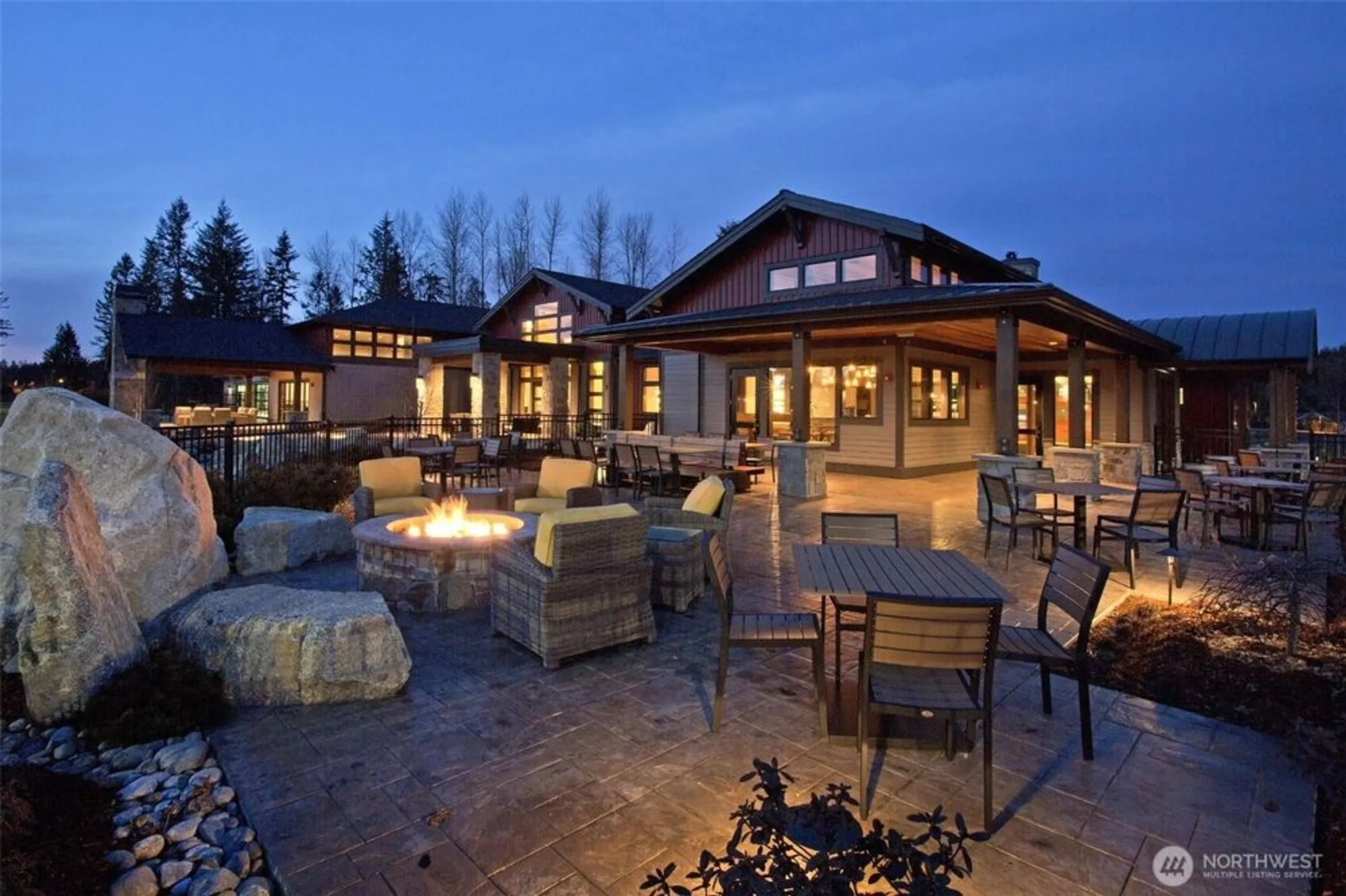 Property Slideshow image 22 of 33 | 14812 180th ave, Bonney Lake, WA, 98391