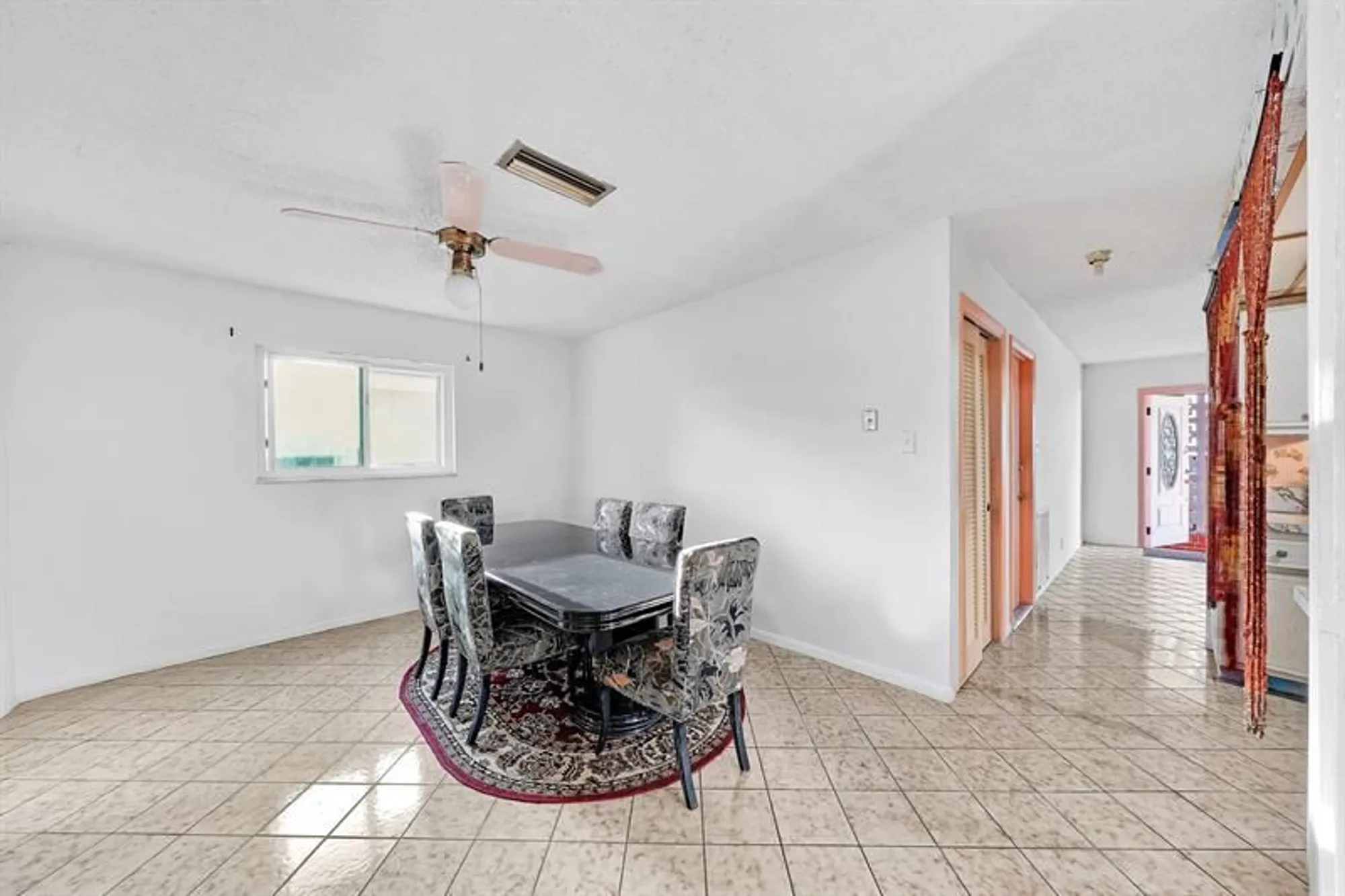 Property Slideshow image 5 of 16 | 6990 nw 12th st, Margate, FL, 33063