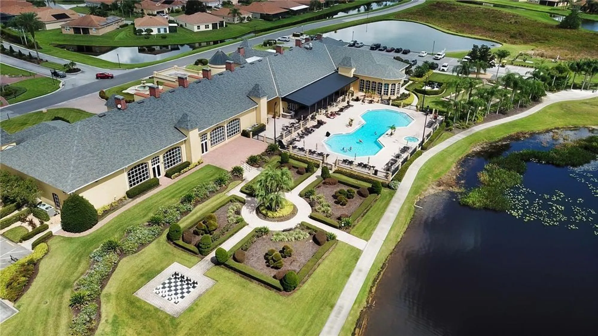 Property Slideshow image 27 of 49 | 4152 aberdeen ln, Lake Wales, FL, 33859