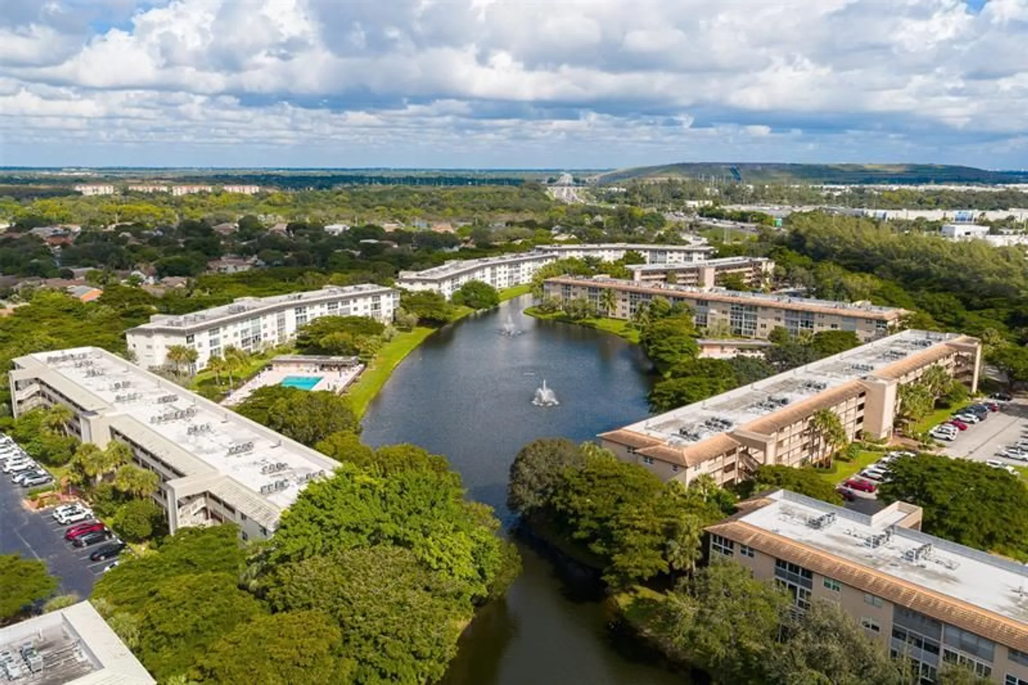 Property Slideshow image 28 of 33 | 1703 andros isle g4, Coconut Creek, FL, 33066