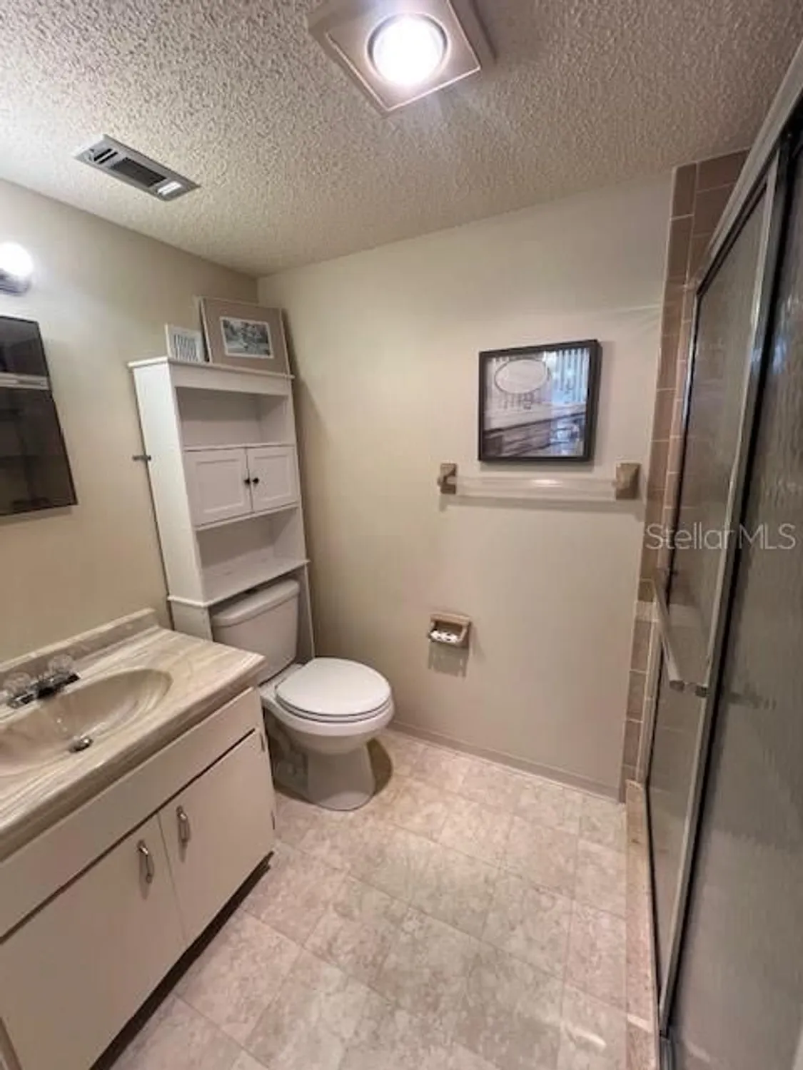 Property Slideshow image 8 of 27 | 21260 brinson ave 211, Port Charlotte, FL, 33952