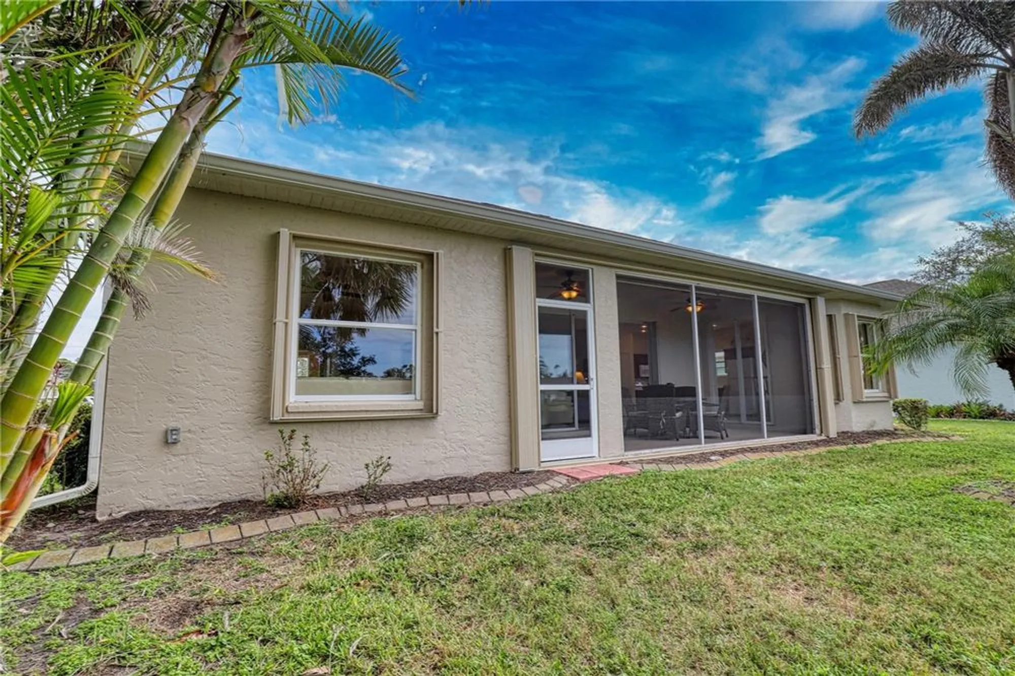 Property Slideshow image 45 of 77 | 445 tomoka dr, Englewood, FL, 34223