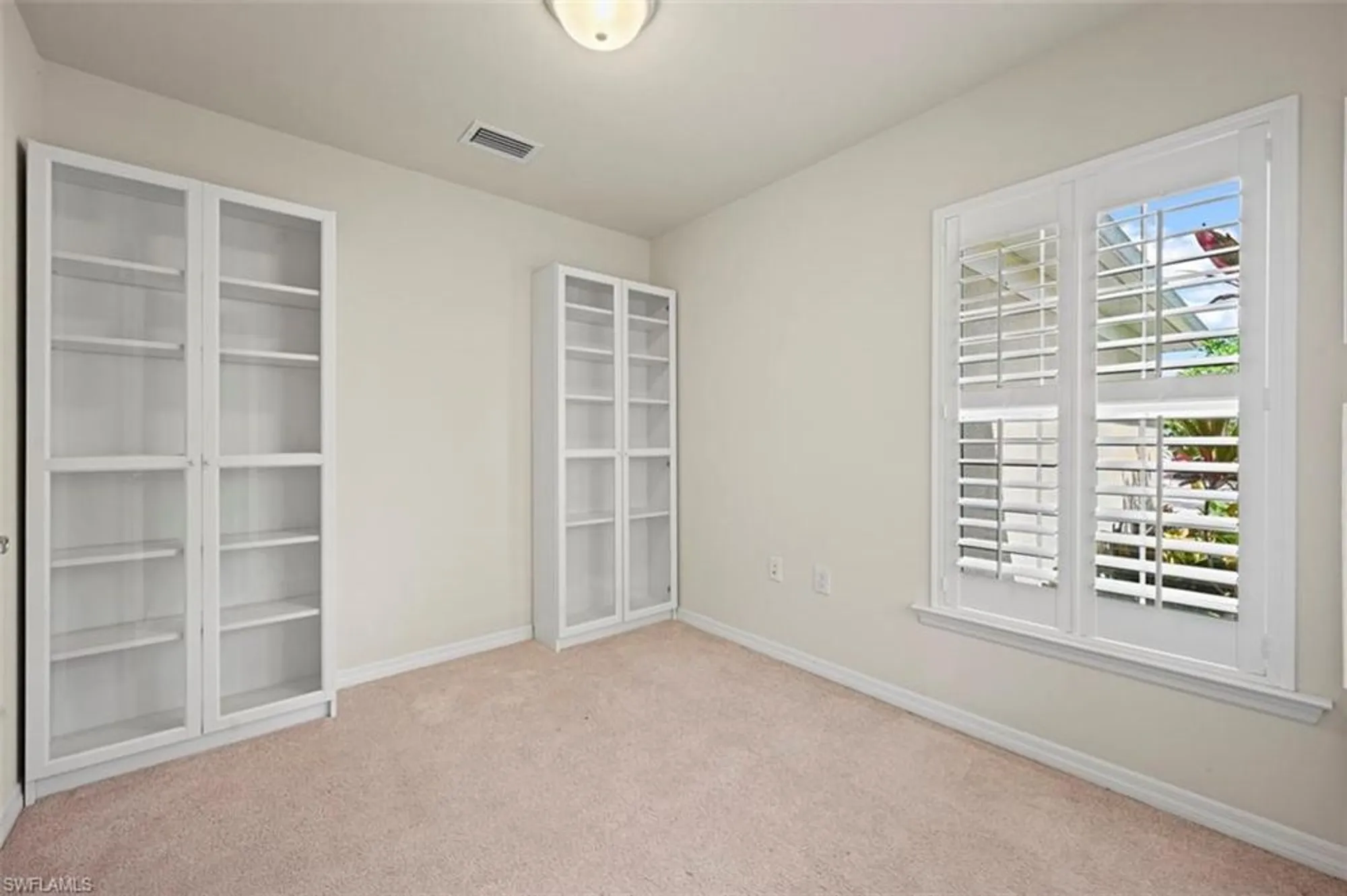 Property Slideshow image 7 of 24 | 15079 reef ln, Bonita Springs, FL, 34135