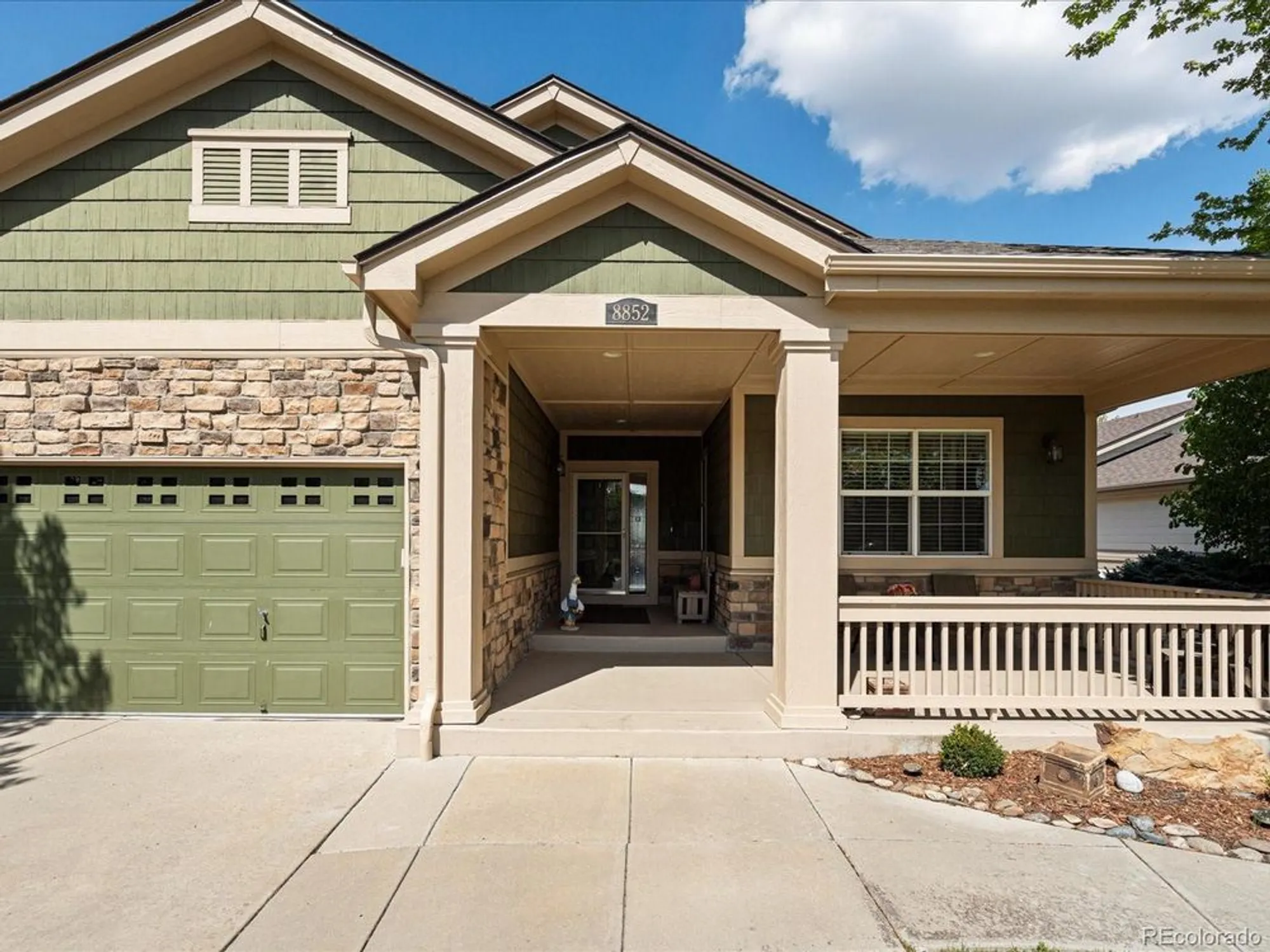 Property Slideshow image 3 of 37 | 8852 e 148th ln, Thornton, CO, 80602