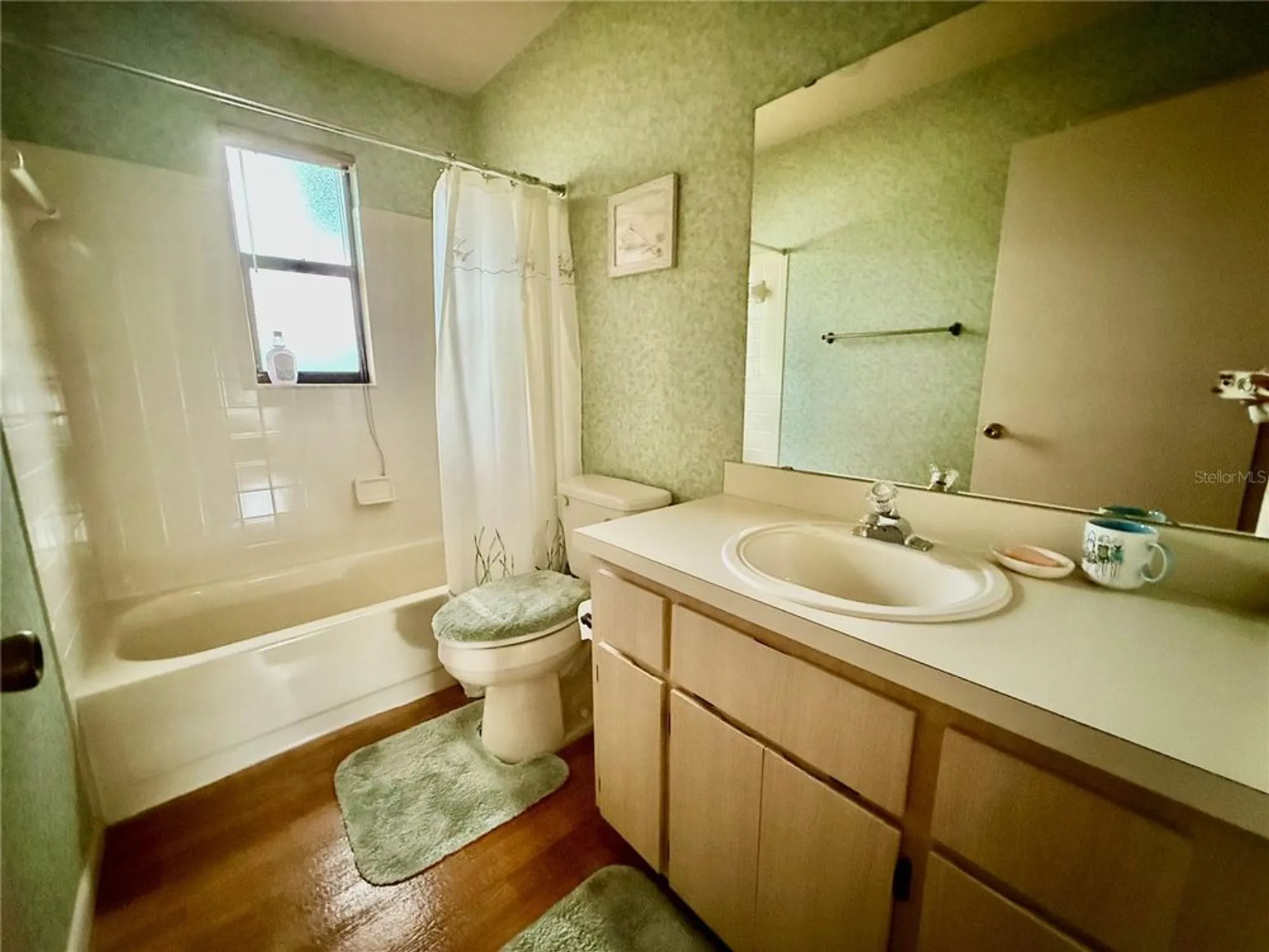 Property Slideshow image 20 of 29 | 2105 greenlaw ct # 2105, Leesburg, FL, 34788