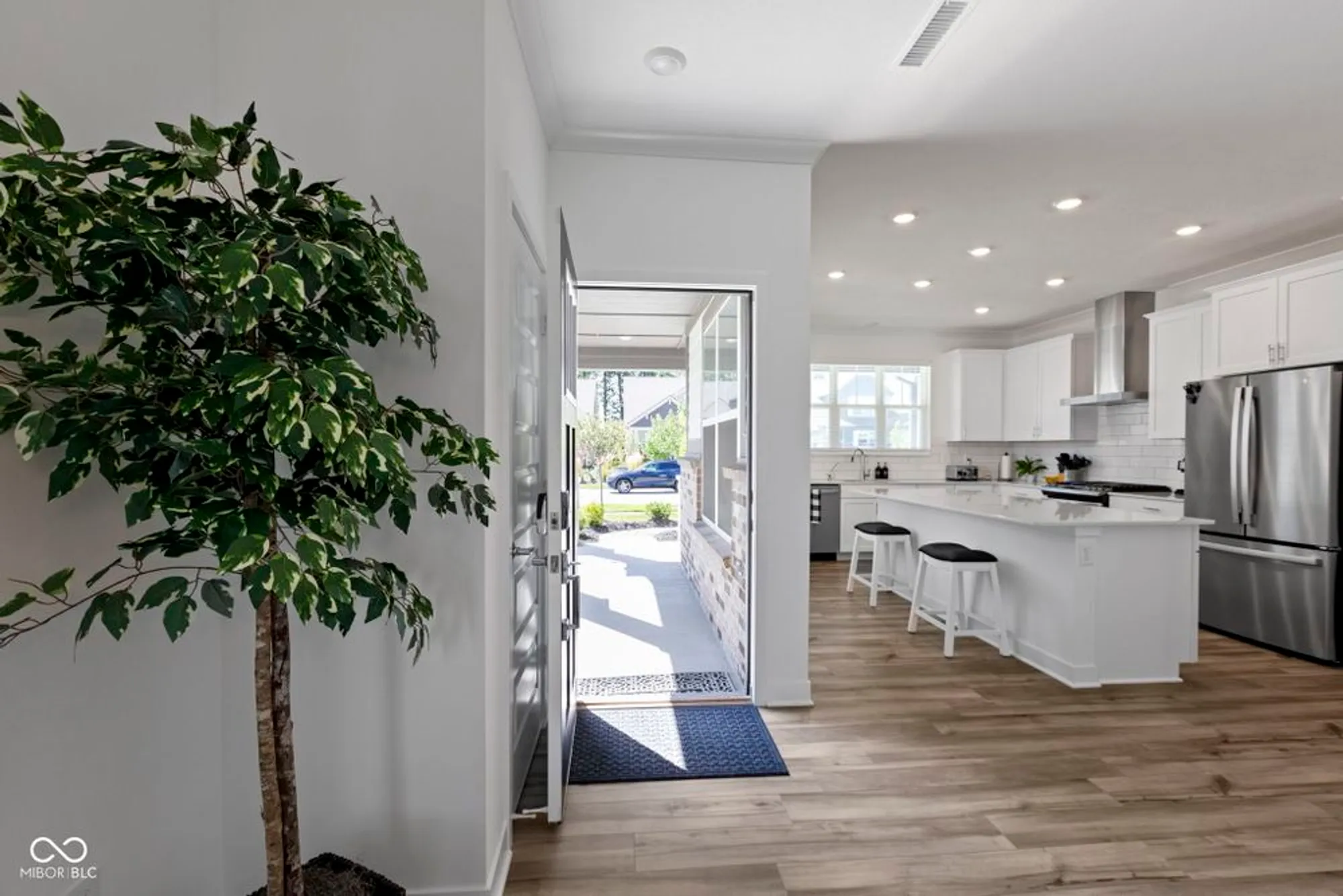 Property Slideshow image 6 of 40 | 335 ehrlich ln, Westfield, IN, 46074