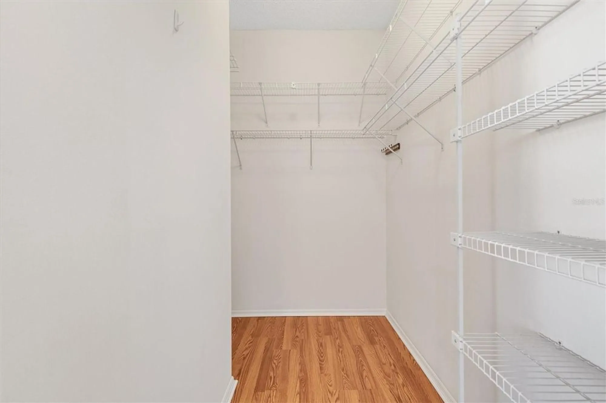 Property Slideshow image 25 of 33 | 428 canterbury ct, The Villages, FL, 32162