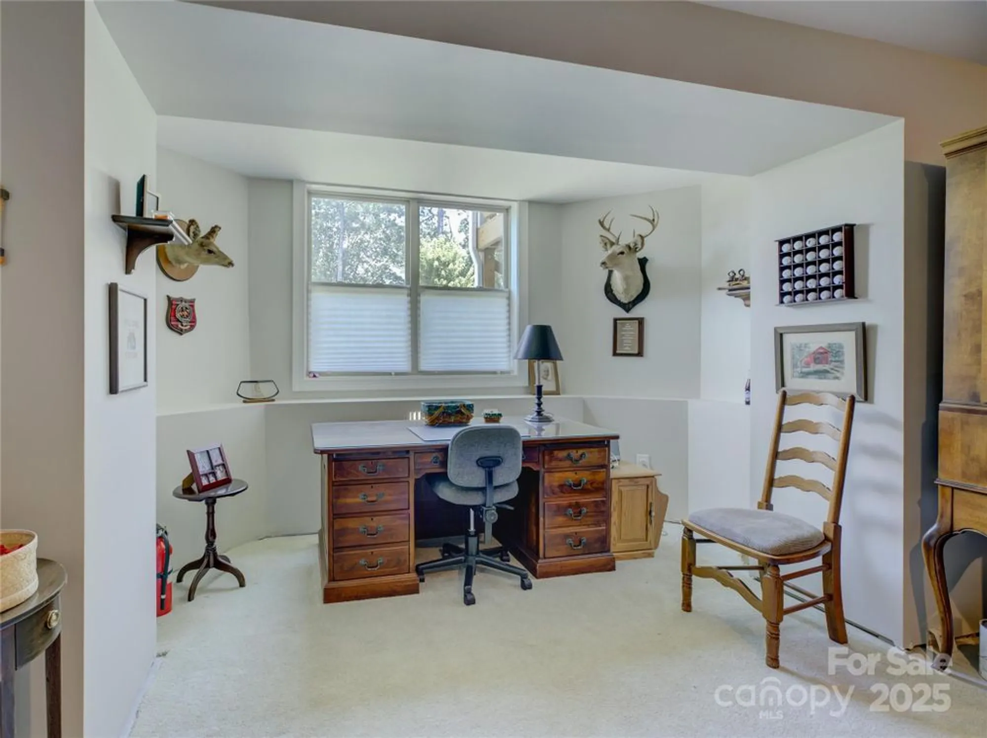 Property Slideshow image 34 of 48 | 16010 vale ridge dr, Charlotte, NC, 28278