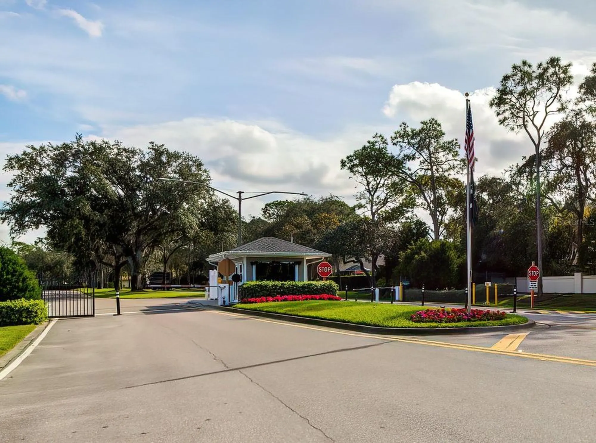 Property Slideshow image 40 of 72 | 6517 ocean pines ln, Spring Hill, FL, 34606