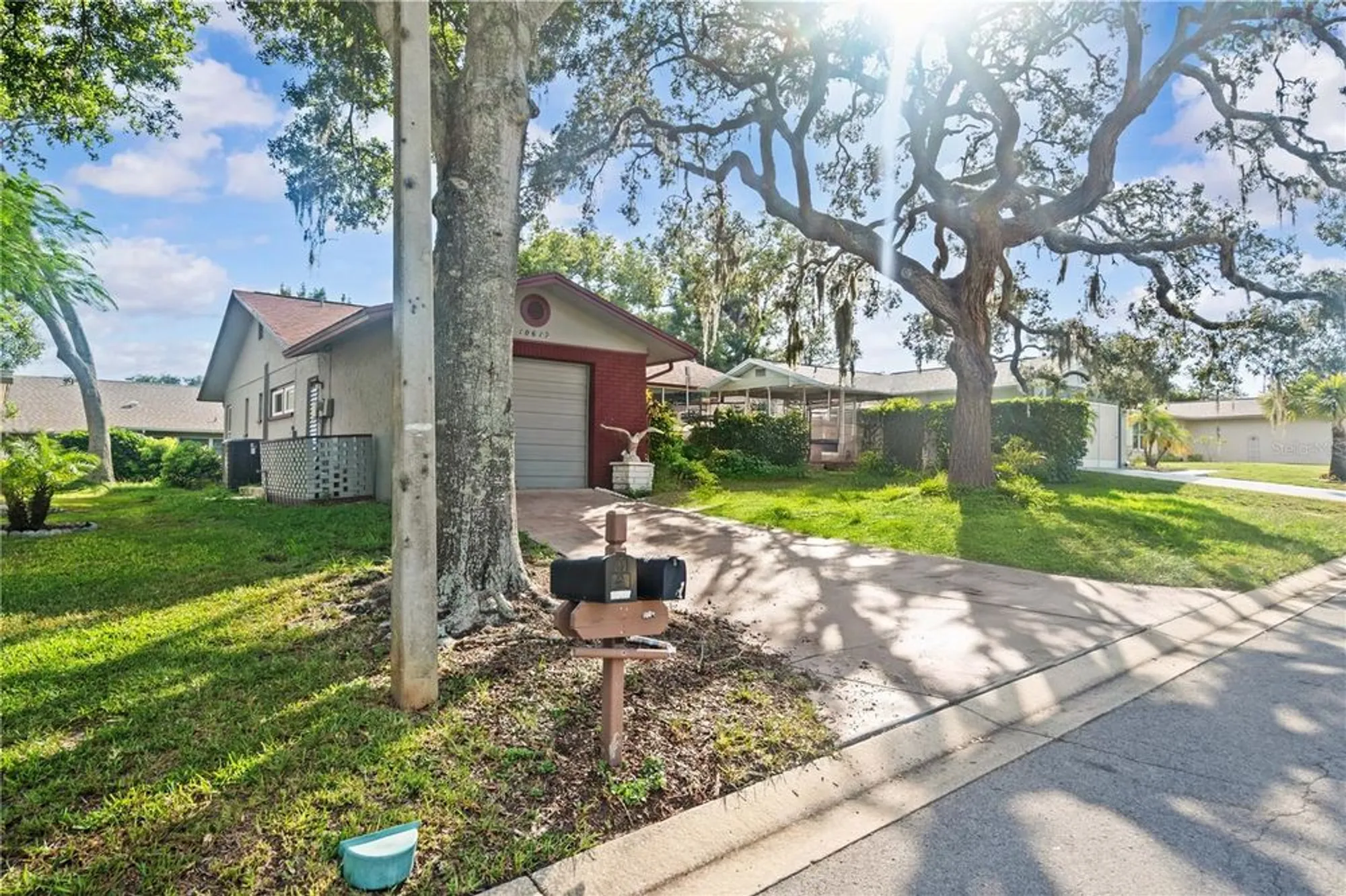 Property Slideshow image 5 of 48 | 10619 mira vista dr, Port Richey, FL, 34668