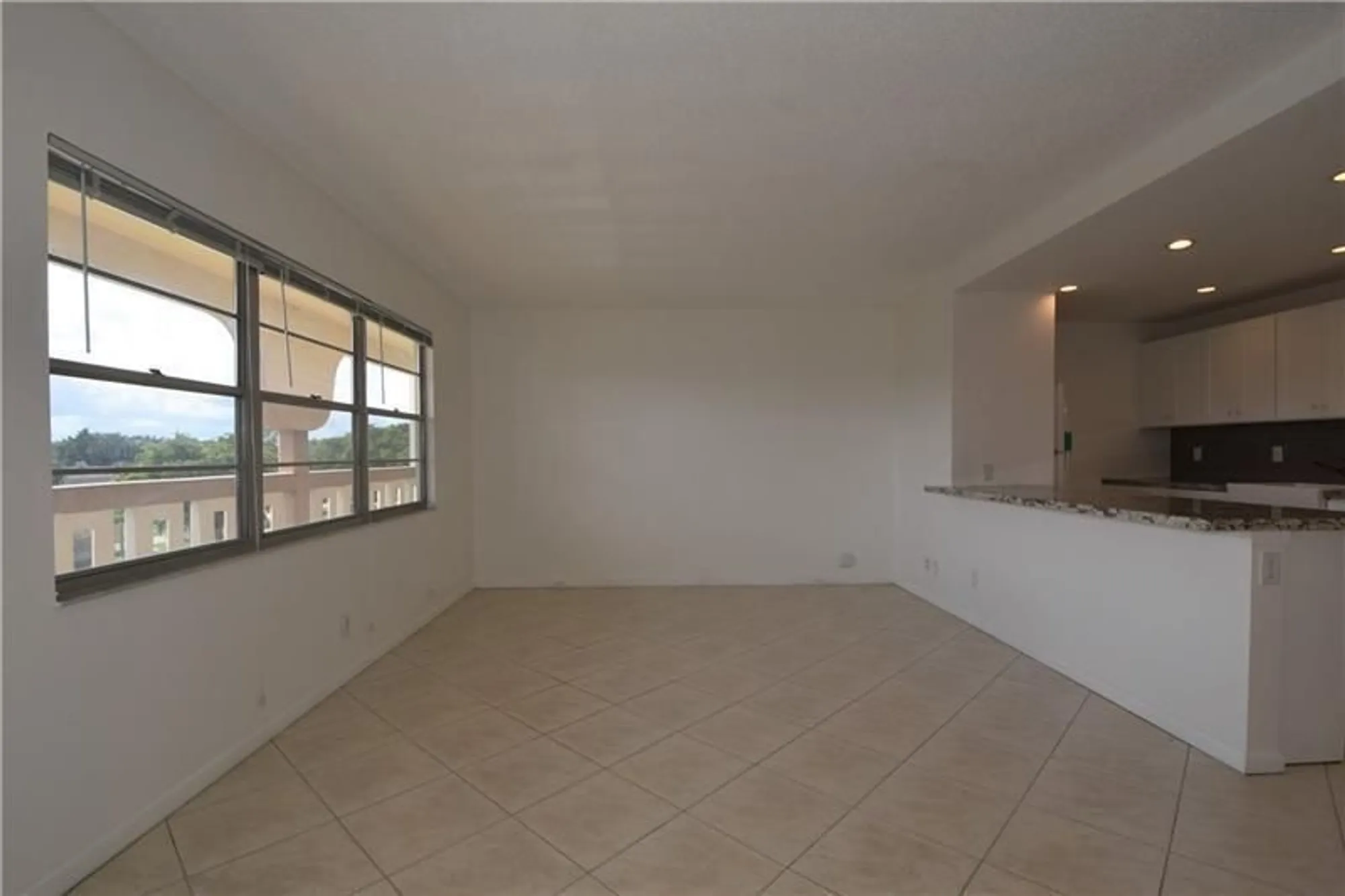 Property Slideshow image 11 of 28 | 2801 victoria way apt j4, Coconut Creek, FL, 33066