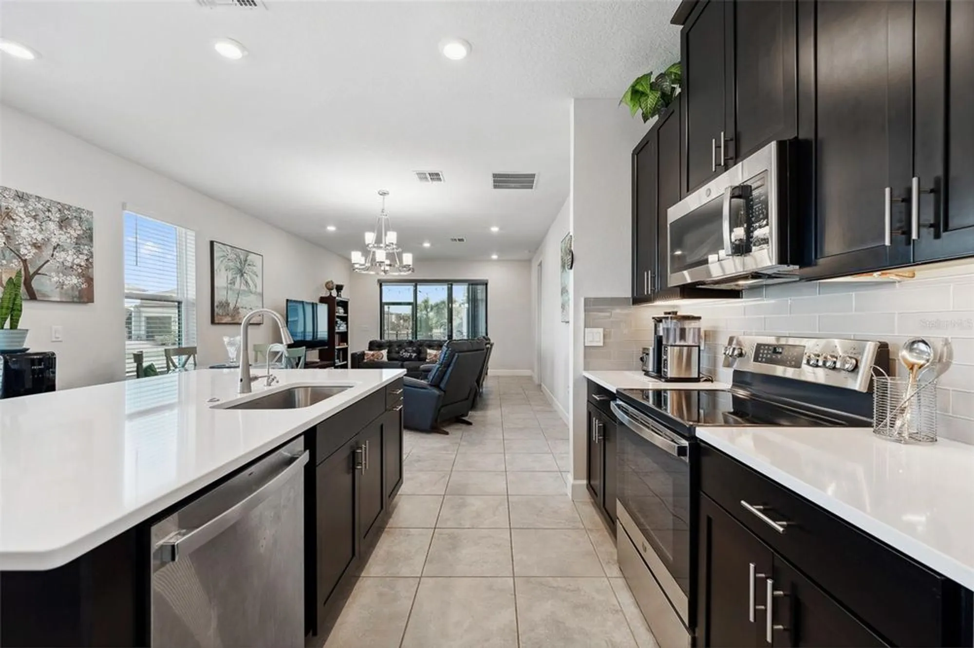 Property Slideshow image 12 of 44 | 188 olympus way, Kissimmee, FL, 34759