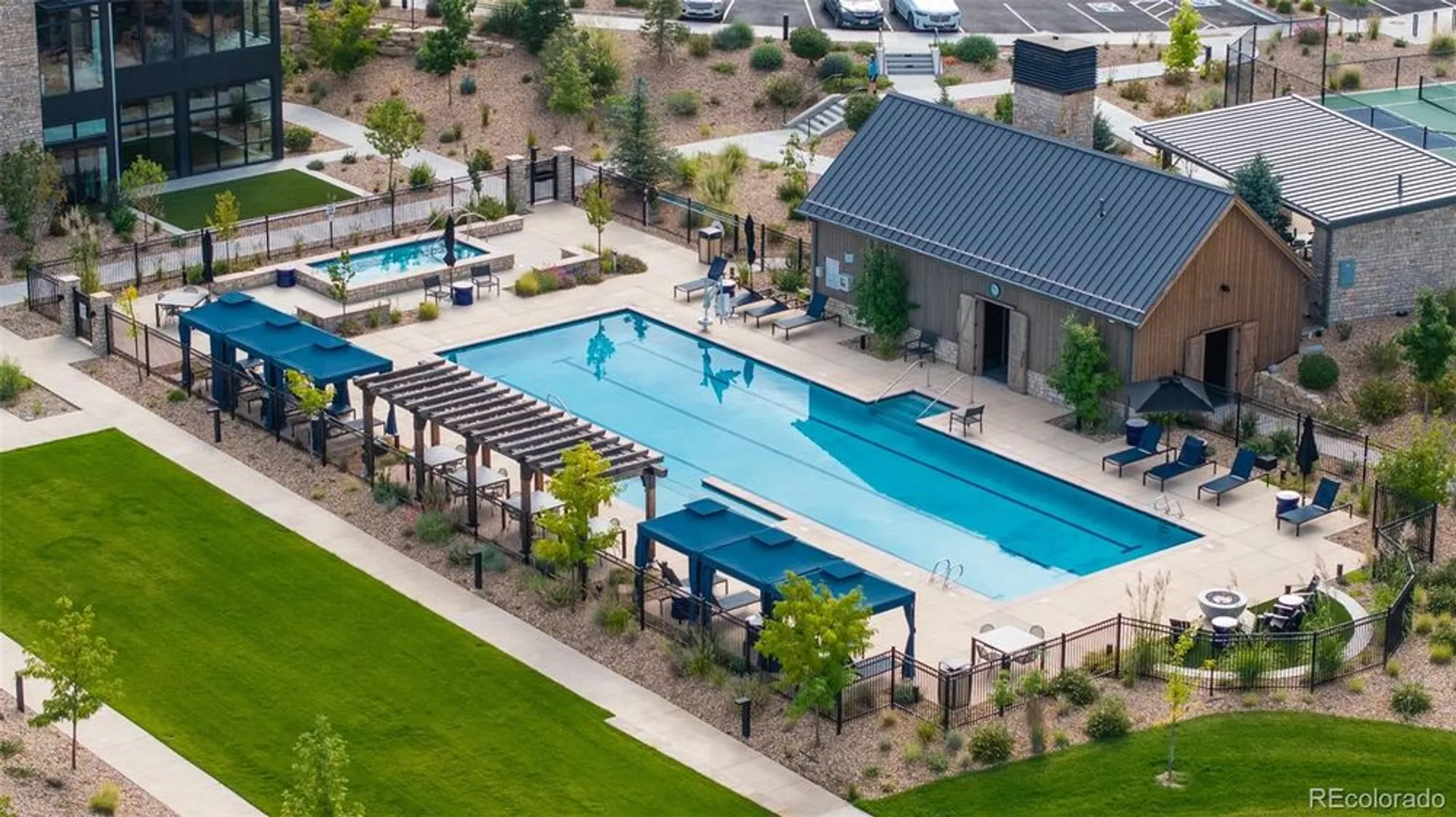 Property Slideshow image 36 of 49 | 5665 shadescale way, Castle Rock, CO, 80104