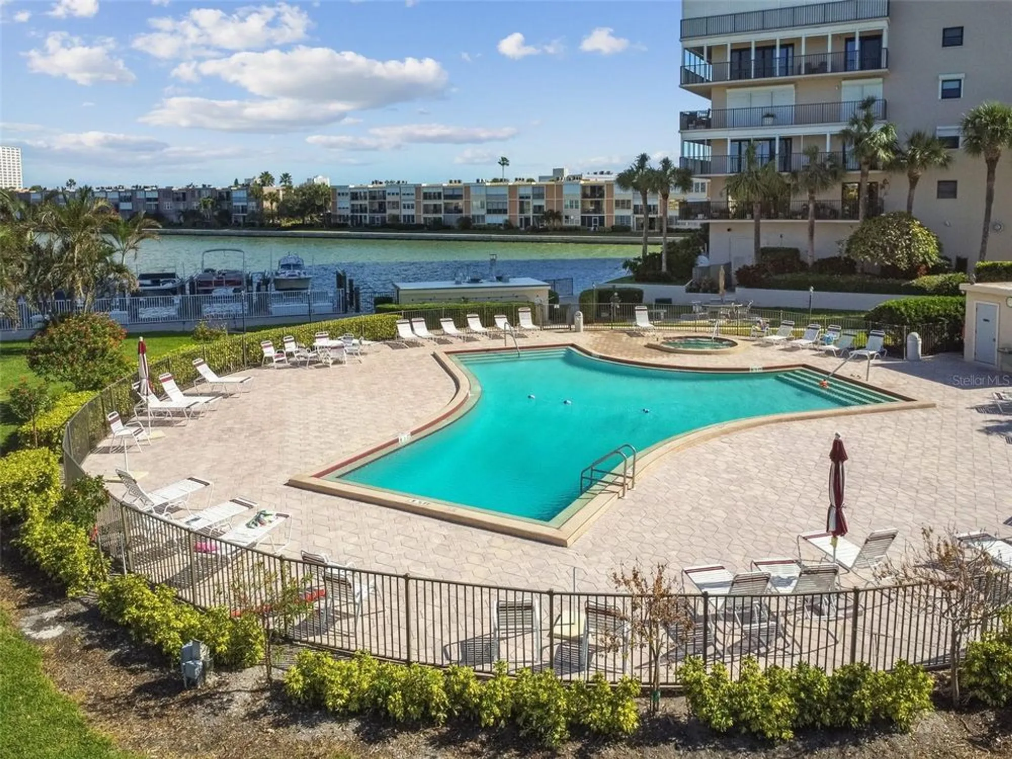 Property Slideshow image 51 of 73 | 7300 sun island dr 1705, South Pasadena, FL, 33707