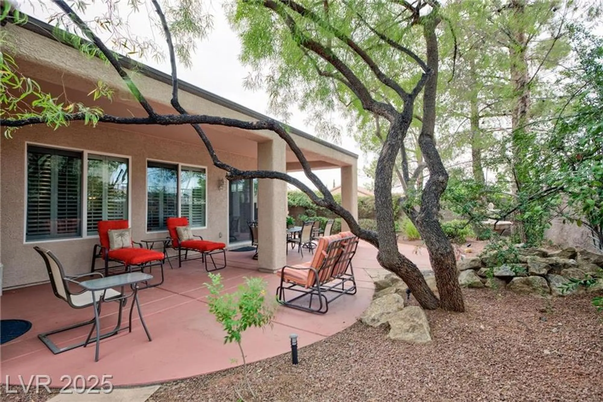 Property Slideshow image 7 of 43 | 2120 twin falls dr, Henderson, NV, 89044